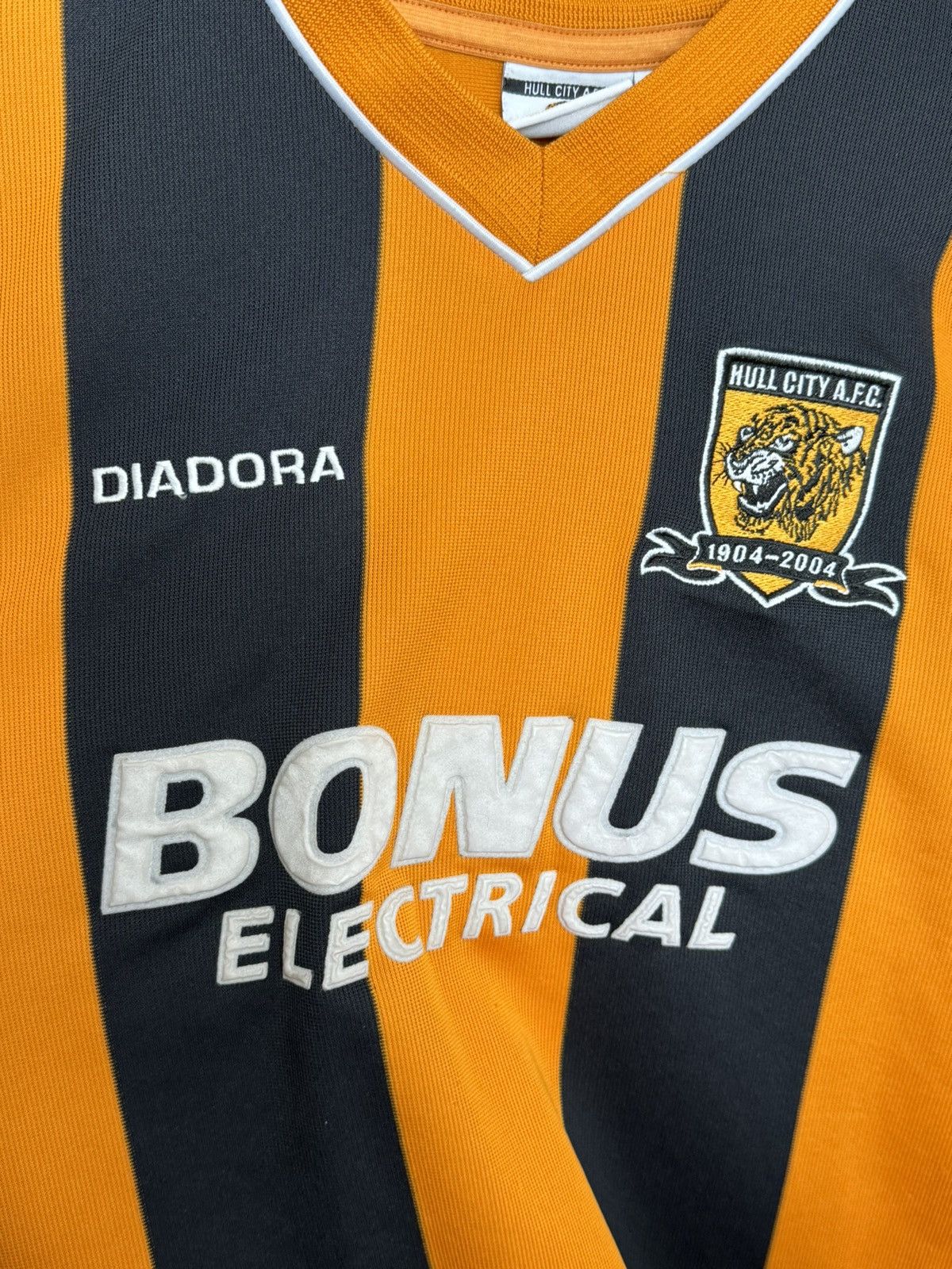 Diadora Hull City 04/05 Home Football Long Sleeve Jersey Size US S / EU 44-46 / 1 - 3 Thumbnail