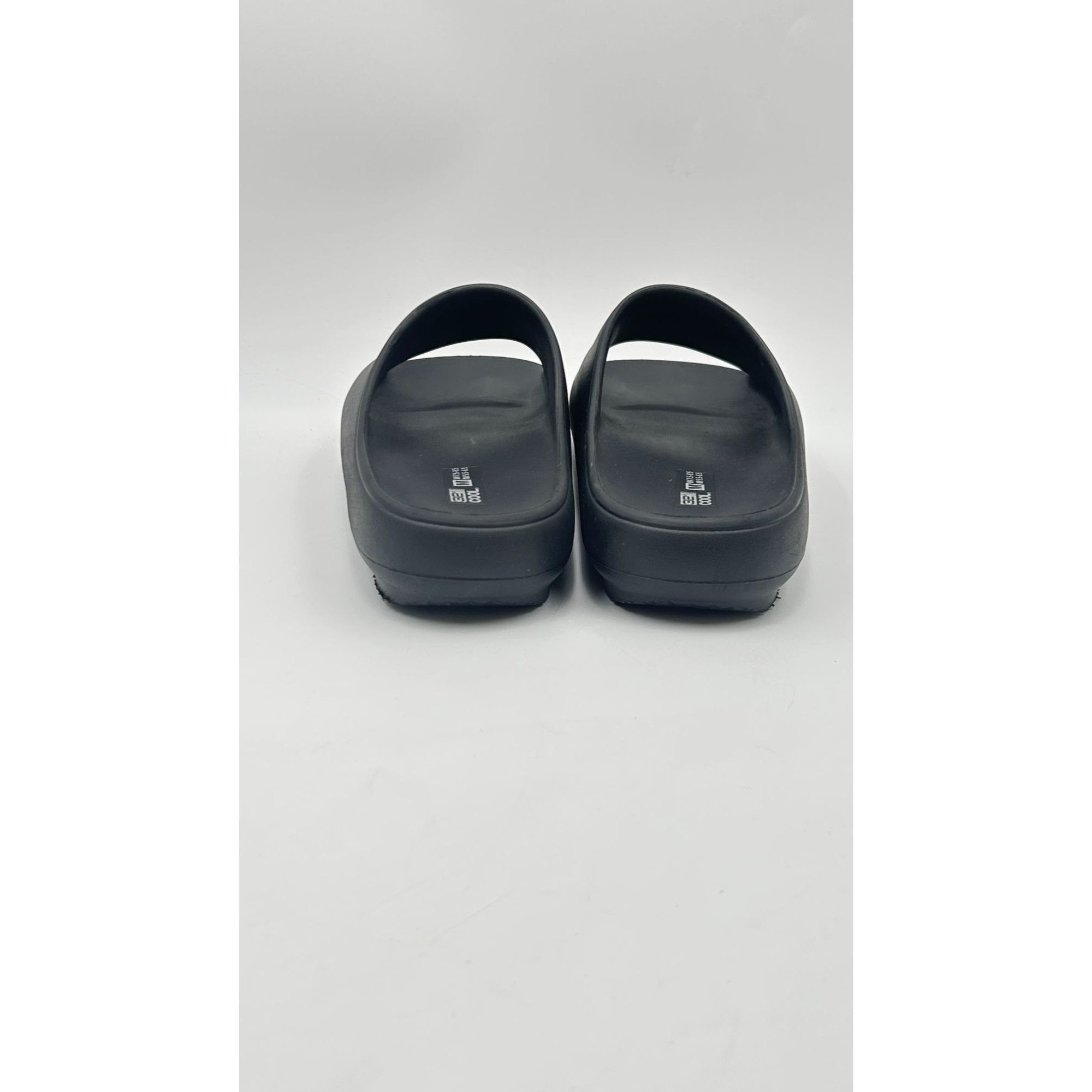 Other 32 Degrees COOL Slides Medium W 7.5-8.5 M 5.5-6.5 Black EVA Size US 7.5 / IT 37.5 - 4 Thumbnail