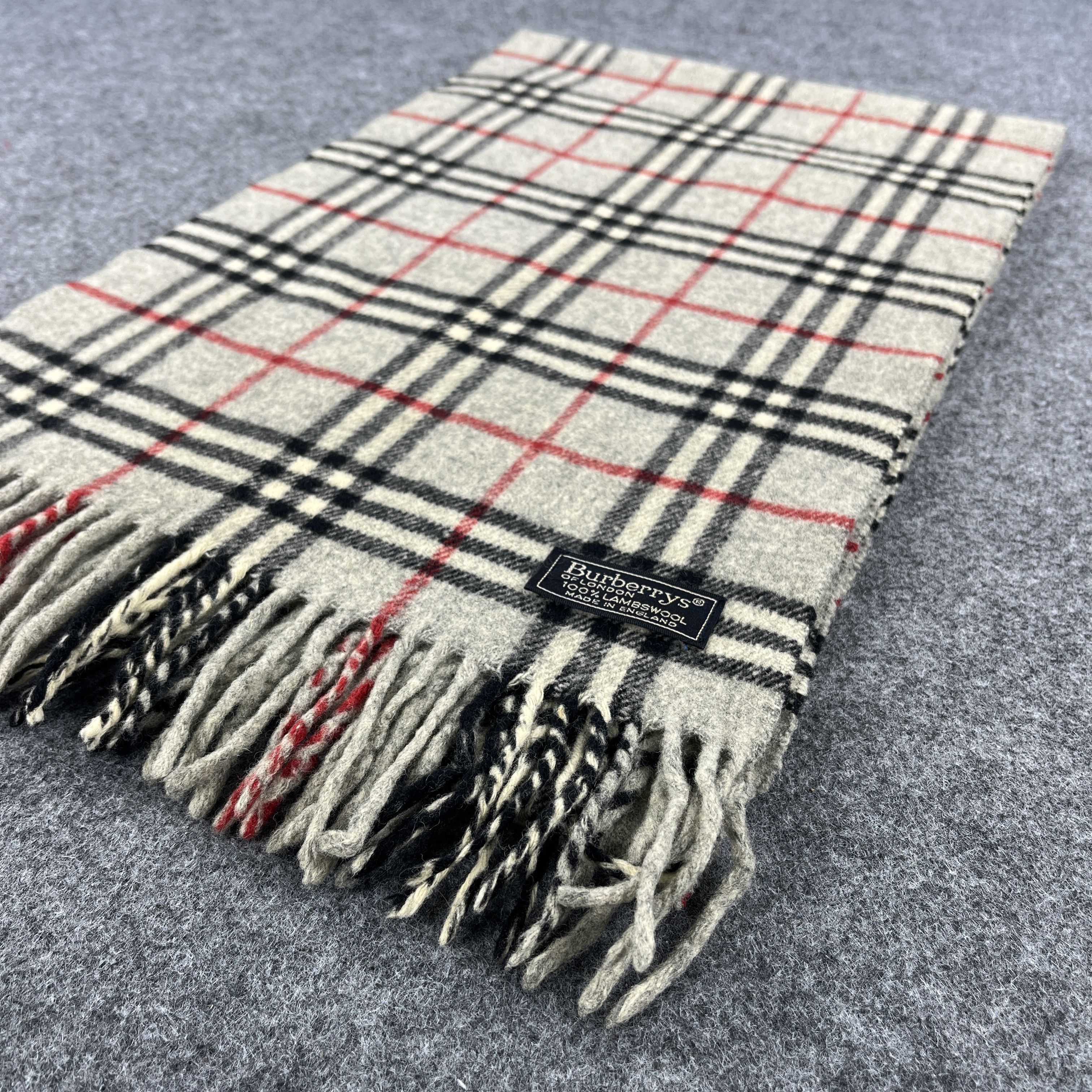 Burberry Burberry Scarf / Muffler / Neckwear T1238 Size ONE SIZE - 15 Thumbnail