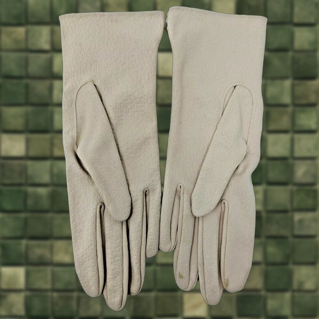 Vintage VINTAGE Hansen Gloves Ladies Beige Tan Size 6 1/2 Textured Womens INade by Pignylon Hansen Gloves Beige Tan Womens Size 6 1/2 Textured Size ONE SIZE - 1 Thumbnail