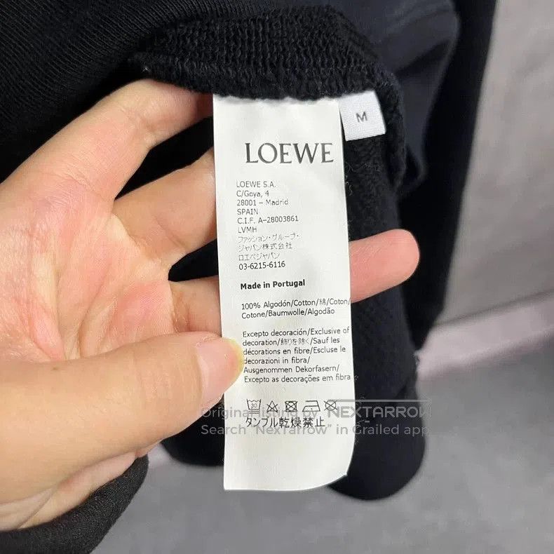 Loewe loewe's latest black embroidered logo long. Size US M / EU 48-50 / 2 - 4 Thumbnail