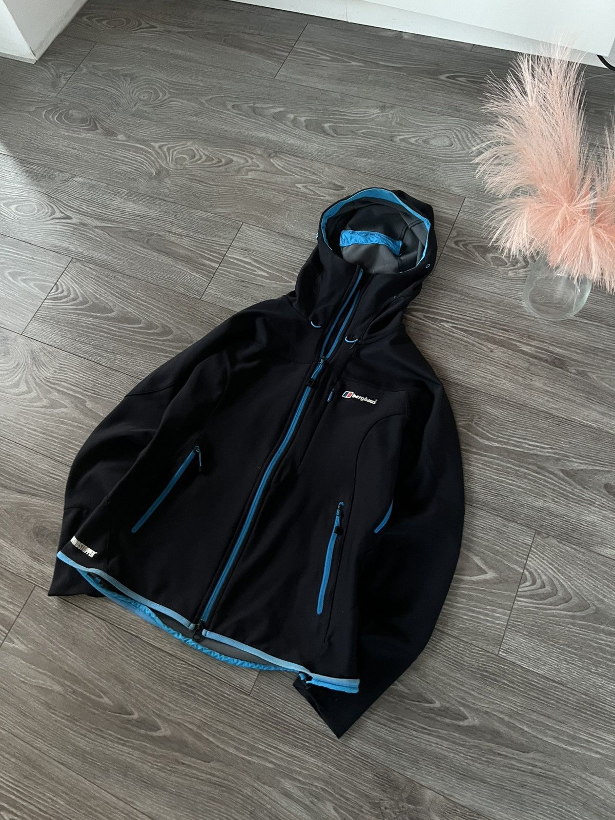 Berghaus × Goretex ‼️Berghaus Softshell /Lite Jacket Windstopper System‼️ Size L / US 10 / IT 46 - 2 Thumbnail