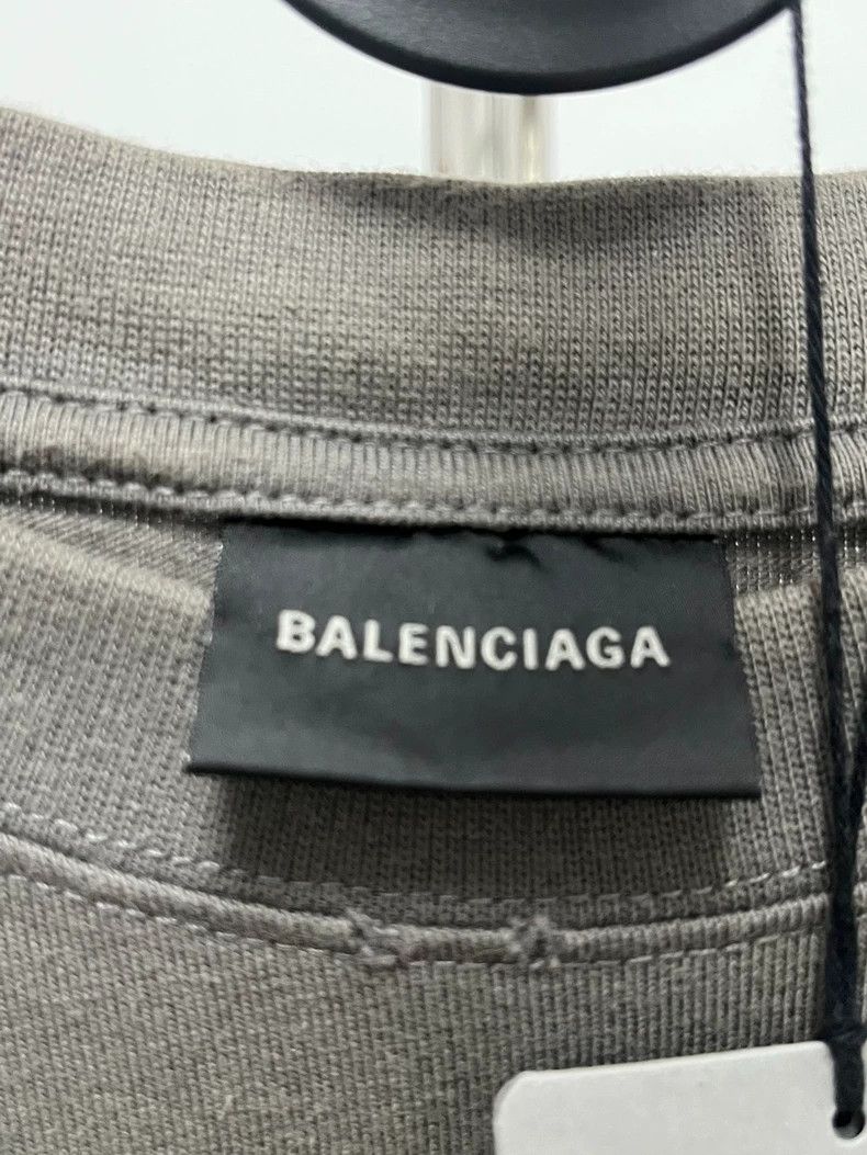 Balenciaga Balenciaga Gray Worn Printed Crack Crack Coke Short Sleeve Size US XXS / EU 40 - 5 Thumbnail