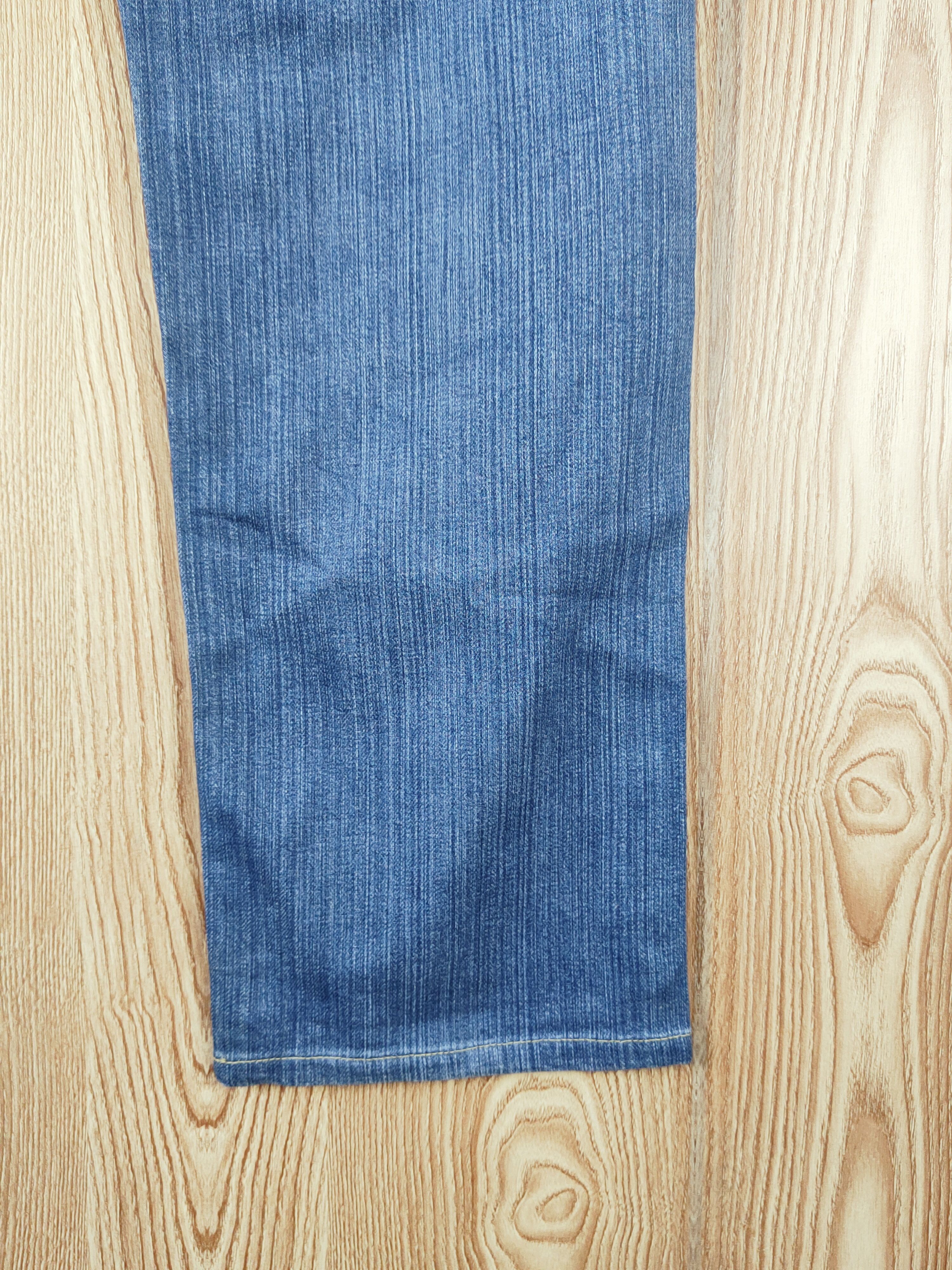 Edwin Edwin vintage Blue Distressed Ripped denim Jeans #W944 Size US 33 - 12 Thumbnail