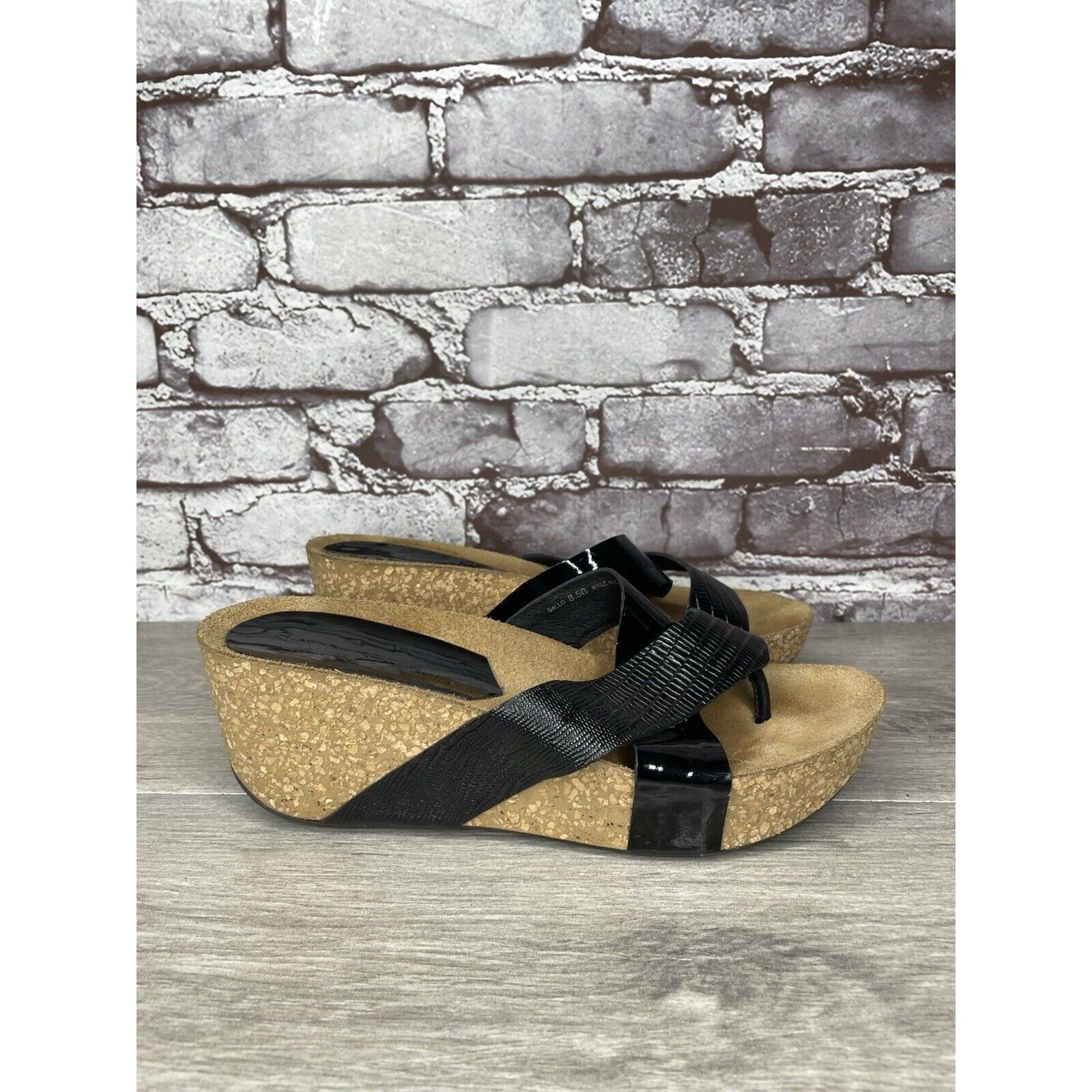 Donald Pliner Donald J. Pliner Gallo Black Patent Leather Toe Cork Wedge S Size US 8.5 / IT 38.5 - 1 Thumbnail
