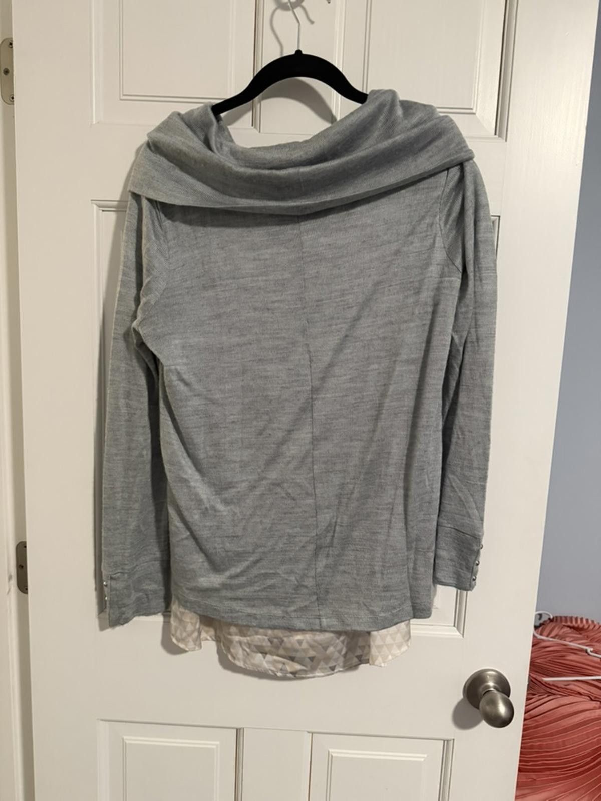 Other White House Black Market Gray Long Sleeve Sweater with Layer Size M / US 6-8 / IT 42-44 - 5 Thumbnail