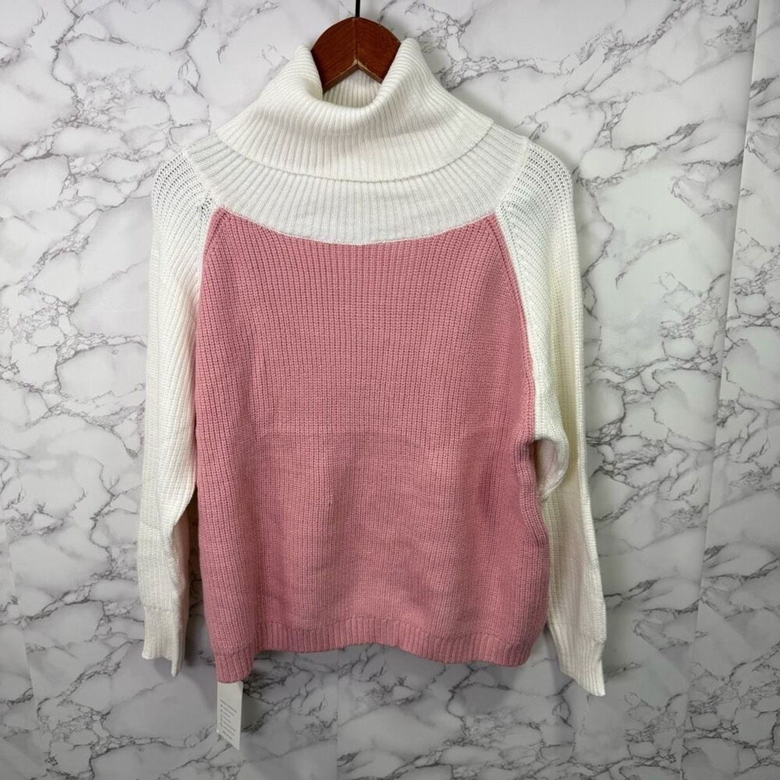 The Unbranded Brand Floral Blooming Women’s Sweater Size S NWOT # G383 Size S / US 4 / IT 40 - 1 Thumbnail