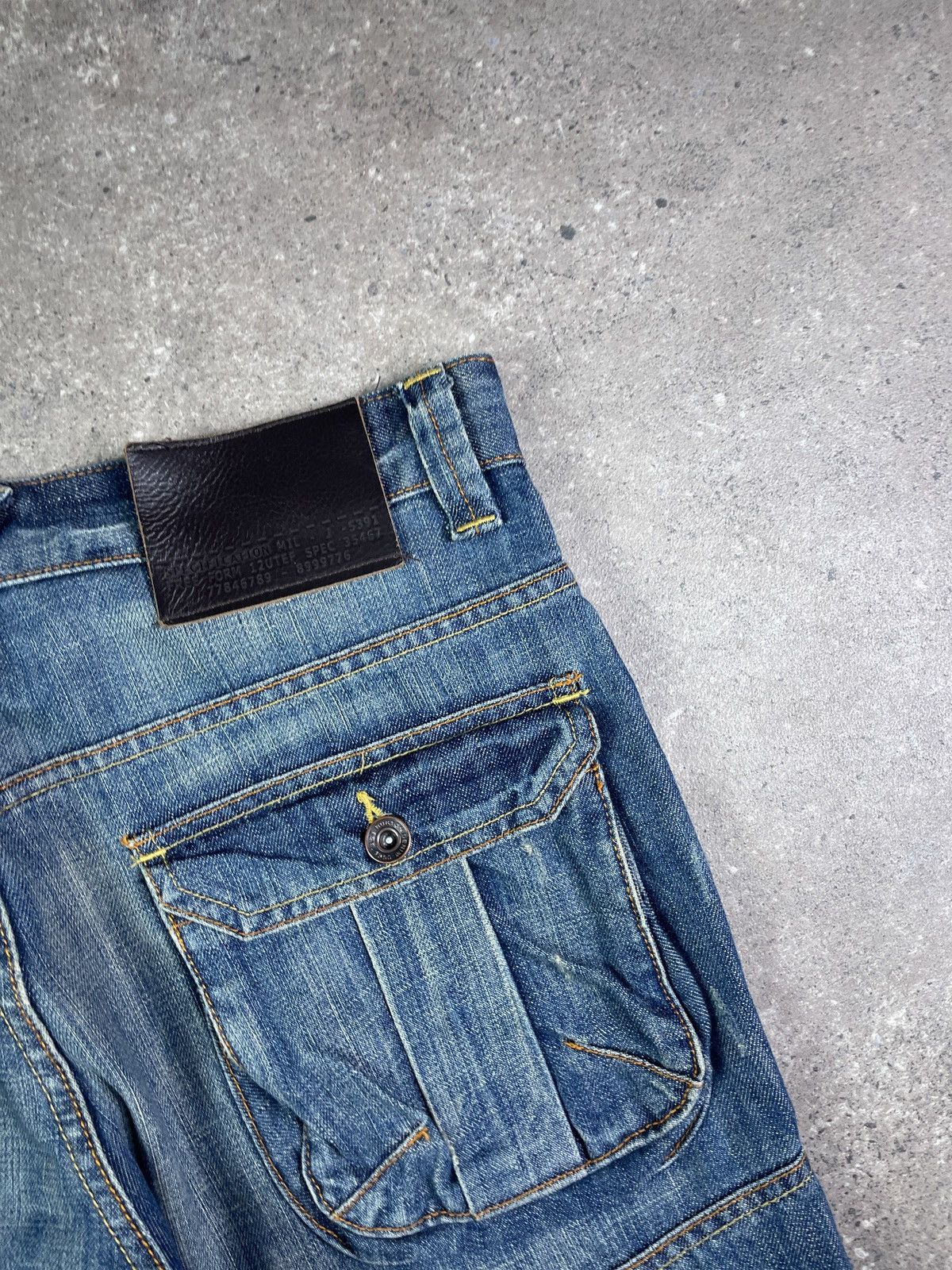 Burton × Vintage Vintage Y2K Burton baggy cargo denim jeans pants Size US 32 / EU 48 - 4 Thumbnail