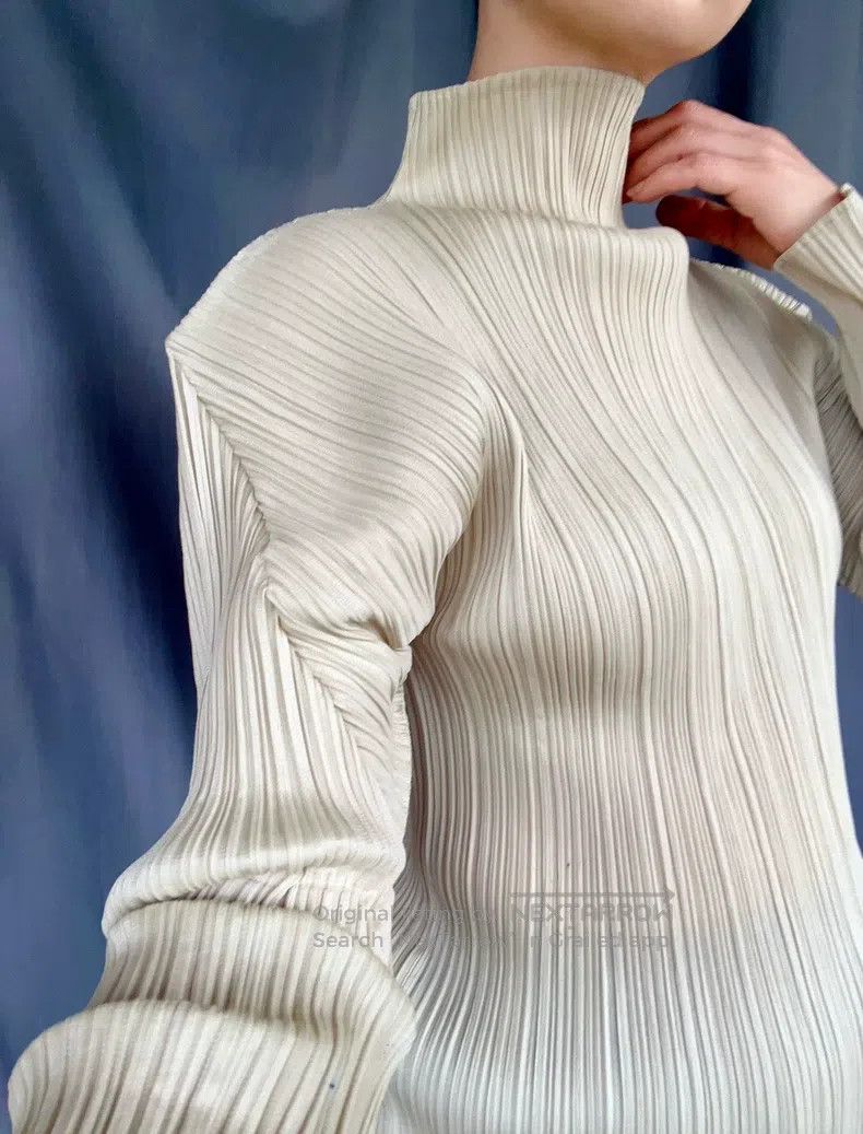 Issey Miyake Issey Miyake Pleated Half Turtleneck Base Shirt Light Gold Size L / US 10 / IT 46 - 7 Thumbnail