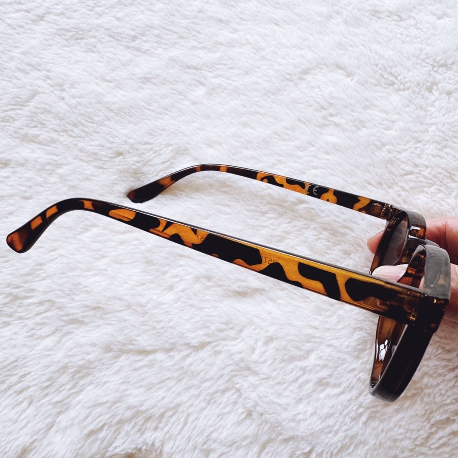 Other Pablo Tortoise Brown Round Sunglasses Size ONE SIZE - 7 Thumbnail