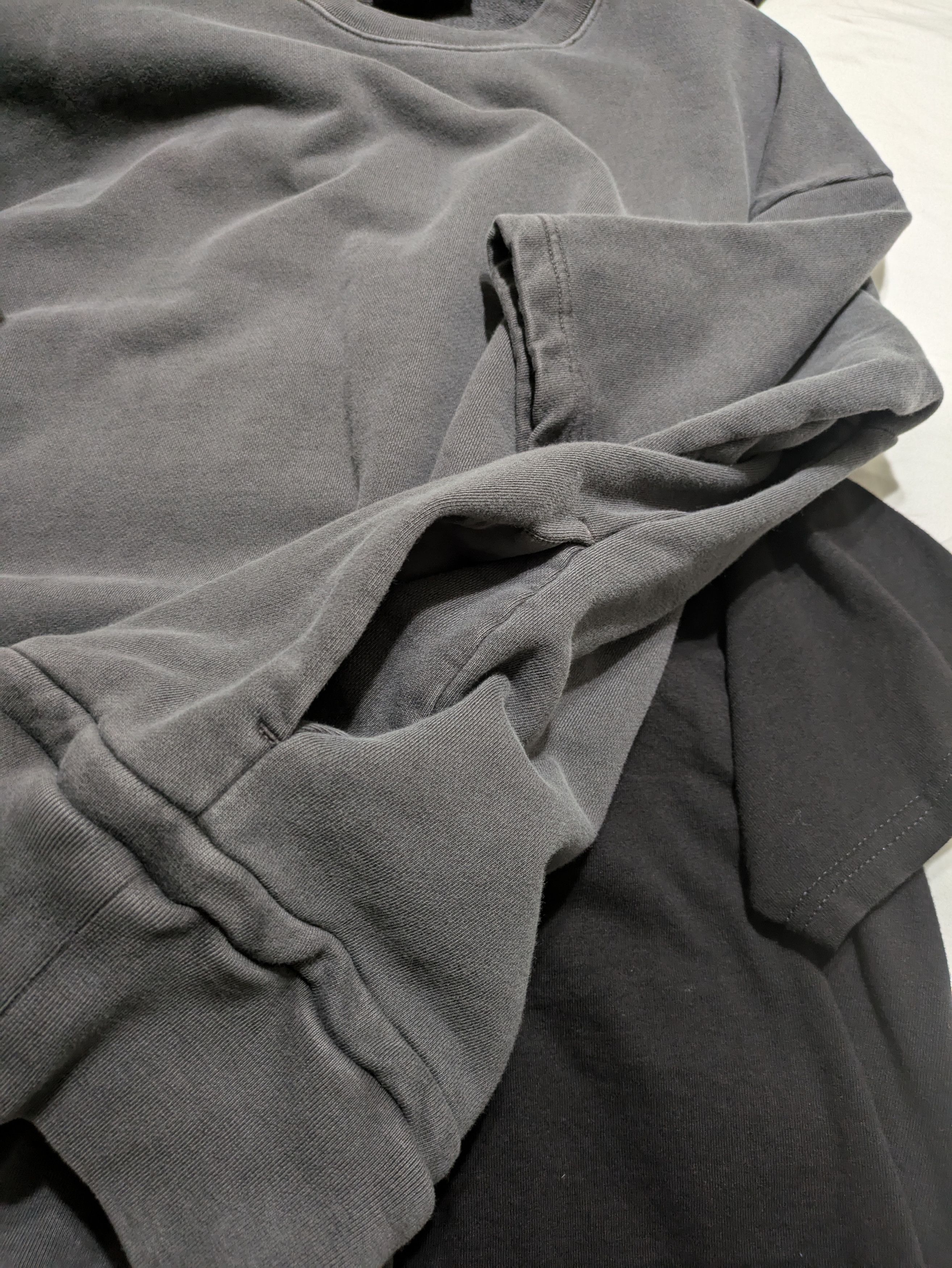 Maiden Noir Maiden Noir Short sleeve sweatshirt w/ pockets Size US L / EU 52-54 / 3 - 5 Thumbnail