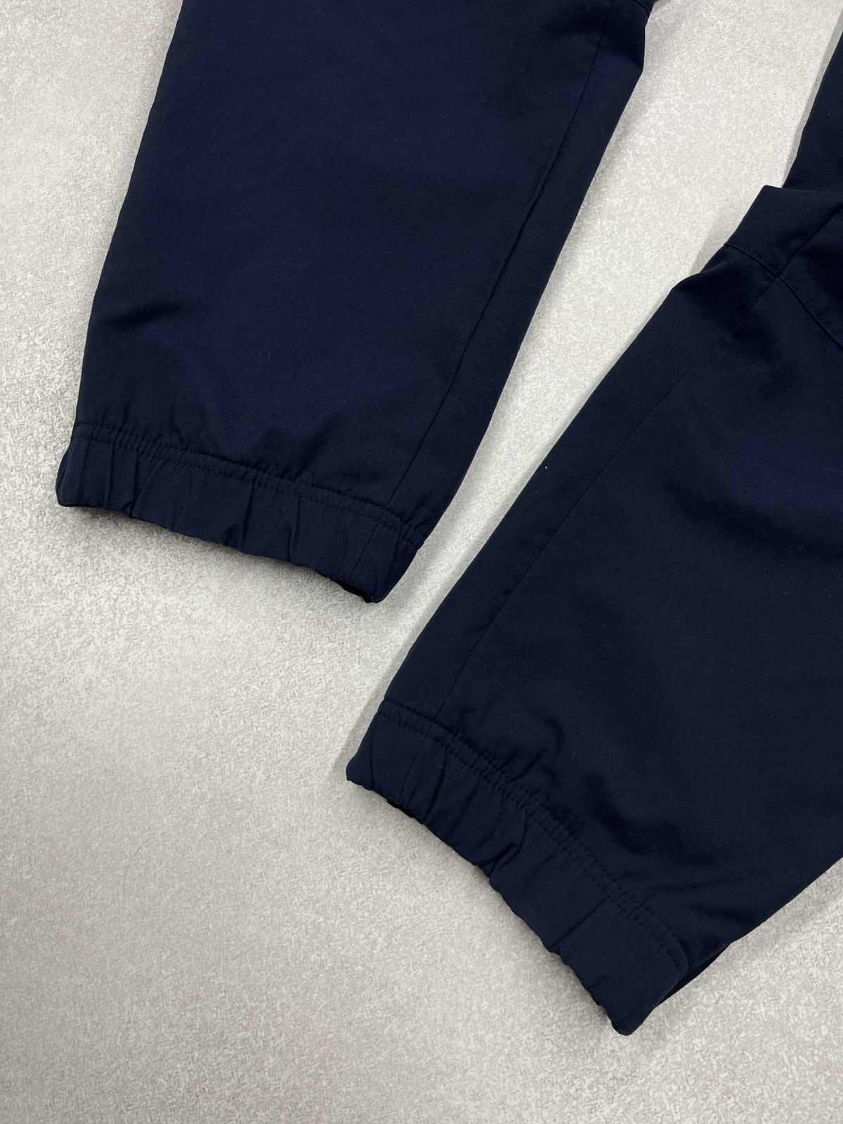 Nike Vintage Nike Nylon Sweatpants Navy Drill Y2K ACG TN Size US 34 / EU 50 - 10 Thumbnail