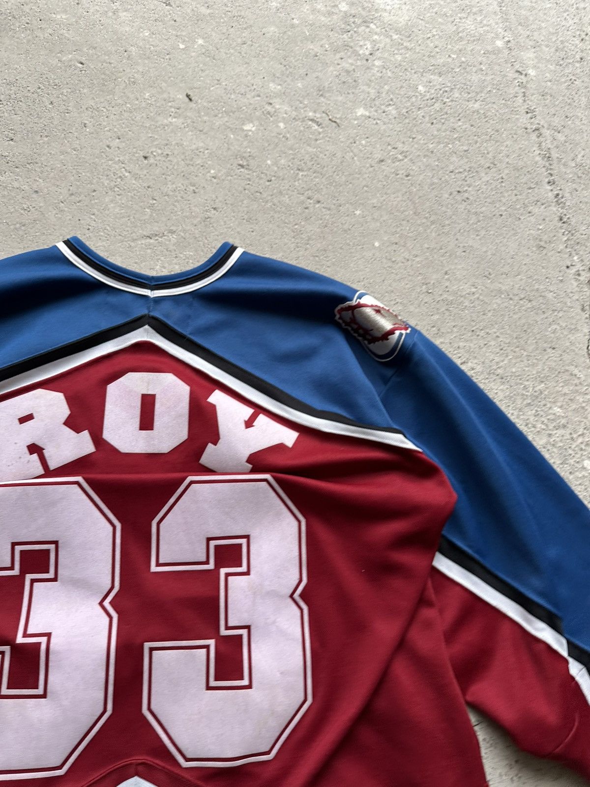 Starter Starter Colorado Avalanche Jersey NHL 90s Patric Roy 33 Size US XXL / EU 58 / 5 - 15 Thumbnail