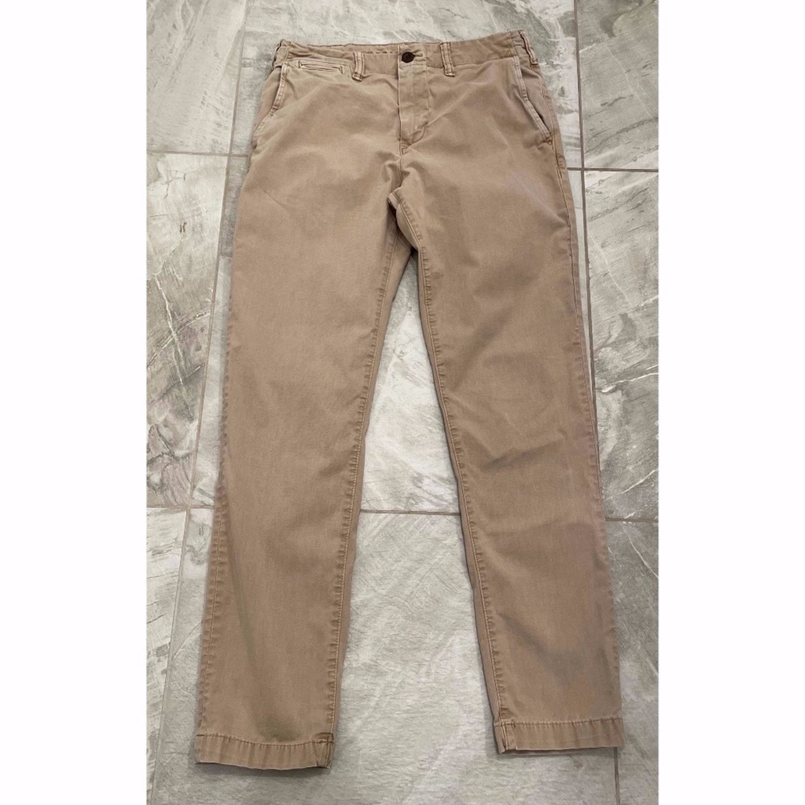 American Eagle Outfitters American Eagle Outfitters Flex Slim Chino 29x32 Size US 29 - 1 Thumbnail