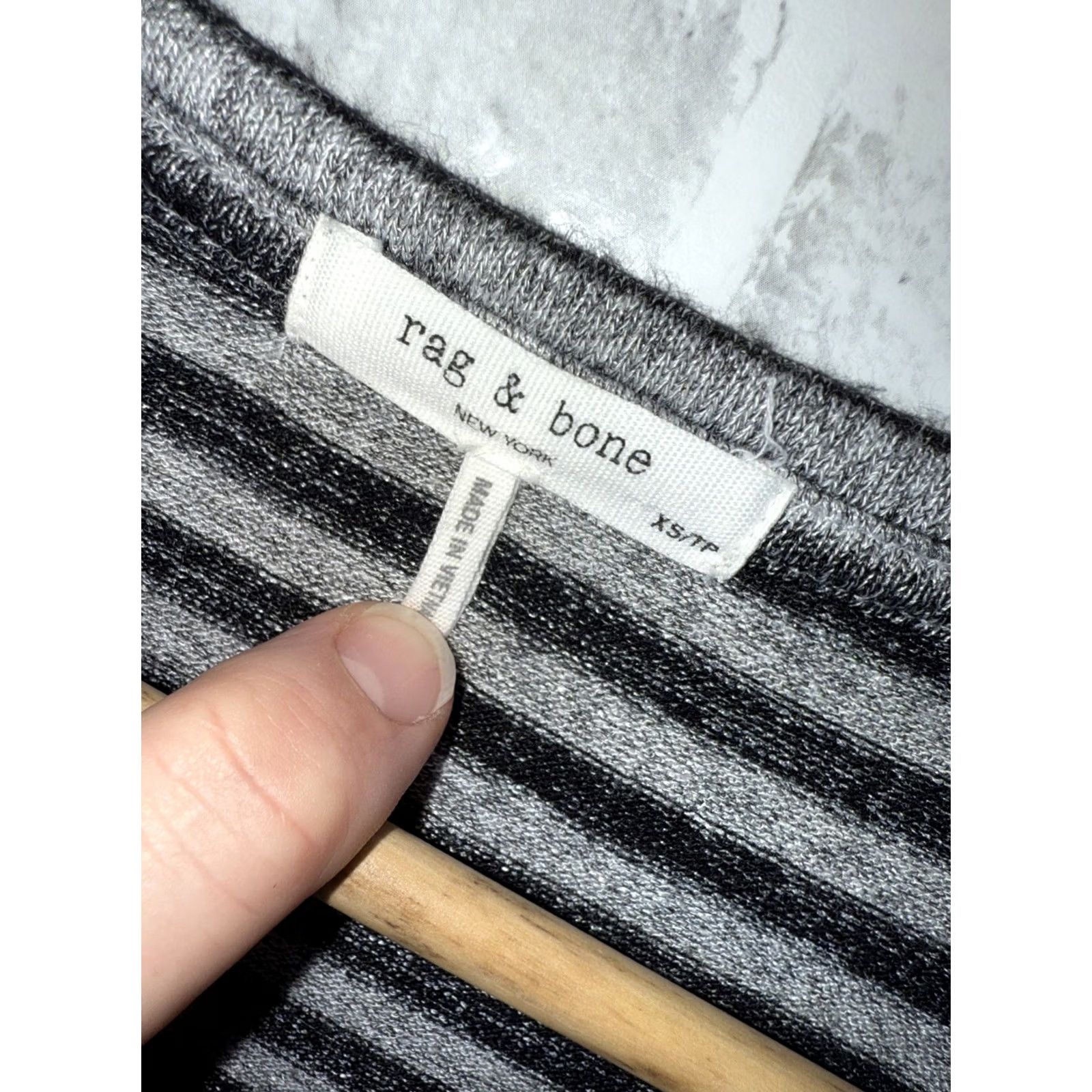 Rag & Bone Rag & Bone Striped Rayon Blend STRETCHY SHIRT Womens XS Long Sleeve Size XS / US 0-2 / IT 36-38 - 2 Thumbnail