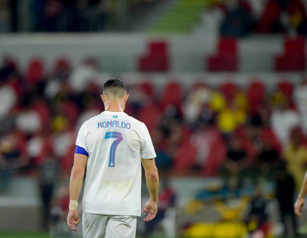 Nike Al Nassr away 2022/2023 cristiano ronaldo jersey football Size US L / EU 52-54 / 3 - 16 Thumbnail