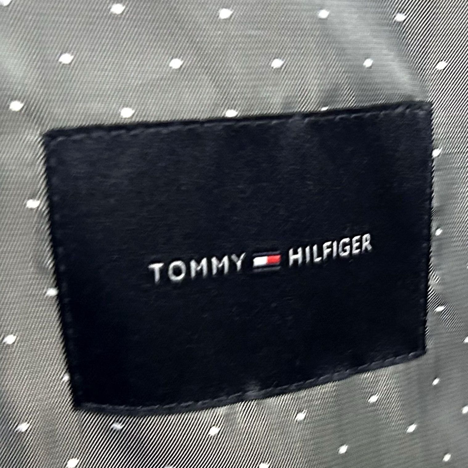 Tommy Hilfiger Tommy Hilfiger Sport Coat Gray Herringbone Linen Blend 44L Two Button Vented Notch Lapel Size US XS / EU 42 / 0 - 3 Thumbnail