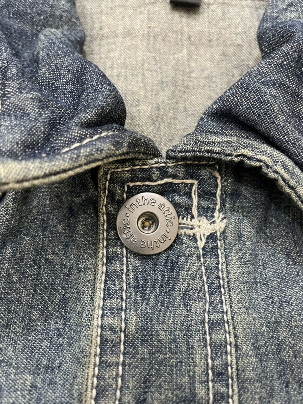 In The Attic 2000s in the attic Grunge Denim Jacket Heavy Washed Y2K LGB Size US M / EU 48-50 / 2 - 5 Thumbnail
