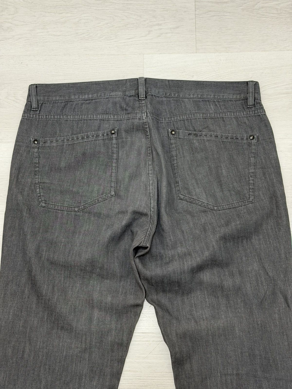 John Varvatos John Varvatos Gray Denim Jeans Size 34R Size US 34 / EU 50 - 3 Thumbnail
