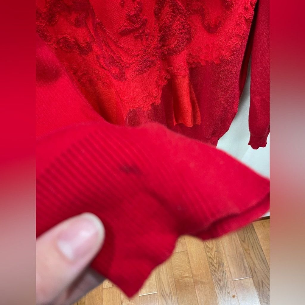 Versace VERSACE Medusa Stretch Terry Crewneck Hot Red Size IT 52/ L Size US L / EU 52-54 / 3 - 12 Thumbnail