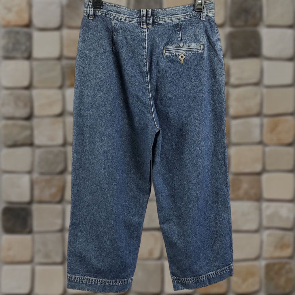 Liz Claiborne Liz Claiborne Cropped Capri Jeans 8P Blue 28"W 21"In Capris Capri Cosette NWT Womens Jeans Size 30" / US 8 / IT 44 - 1 Thumbnail