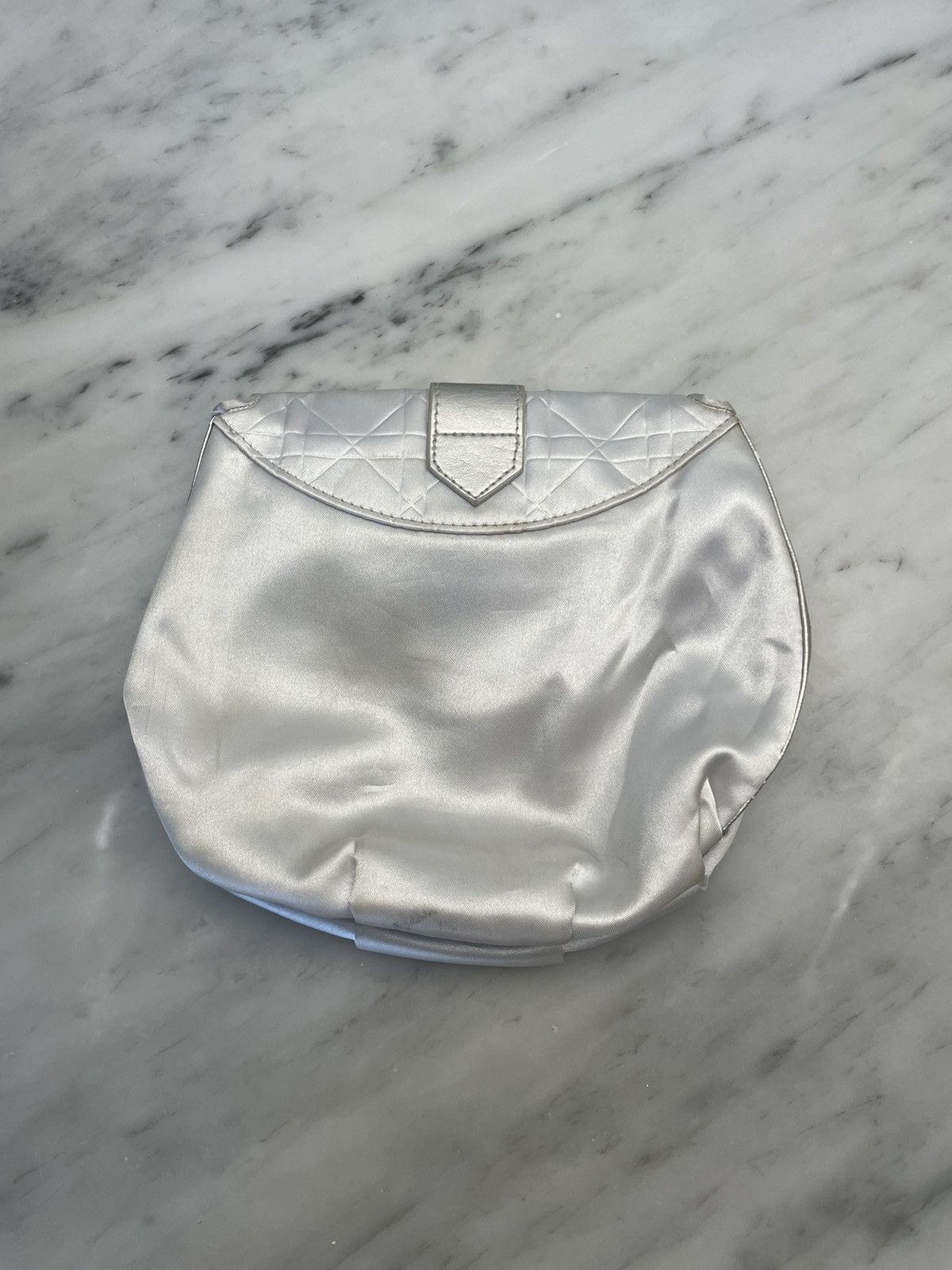 Dior Dior parfums cosmetic bag pouch with big logo Size ONE SIZE - 3 Thumbnail