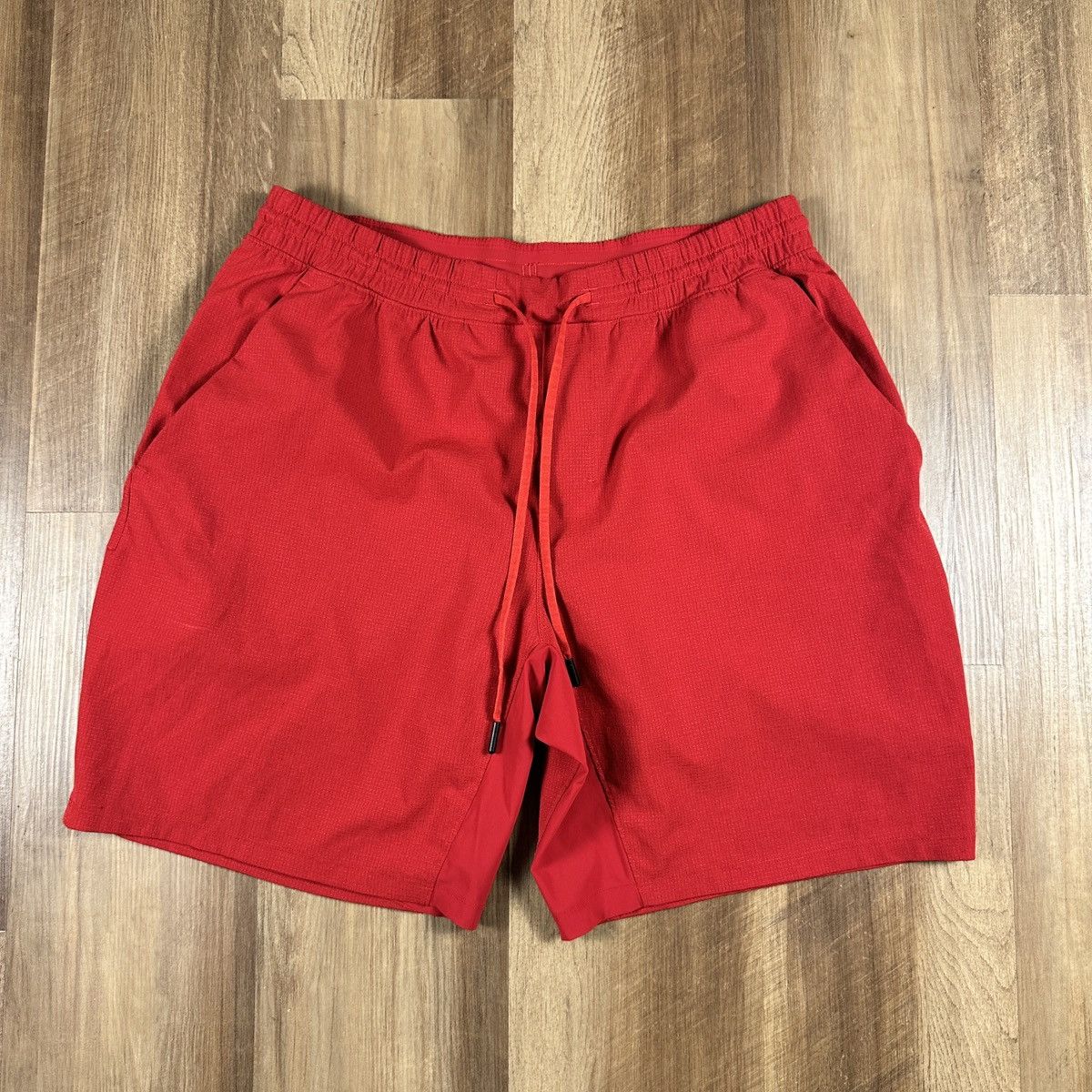 Lululemon Lululemon Pace Breaker 8” inseam Running Shorts Red Size XL Size US 34 / EU 50 - 1 Thumbnail