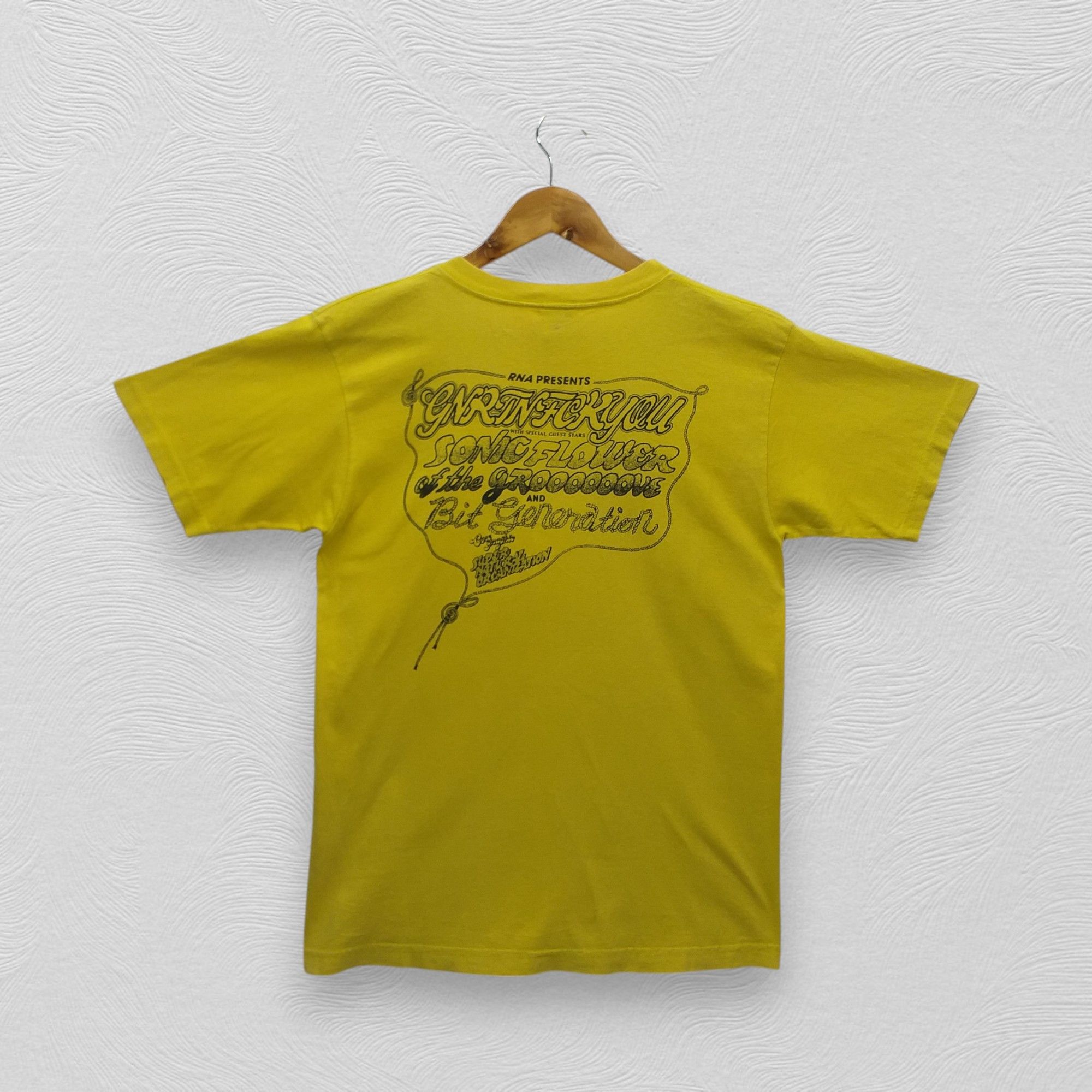 Japanese Brand Vintage RNA Sonic Flower Of The Groove Tshirt Tee -E110 Size US M / EU 48-50 / 2 - 2 Thumbnail