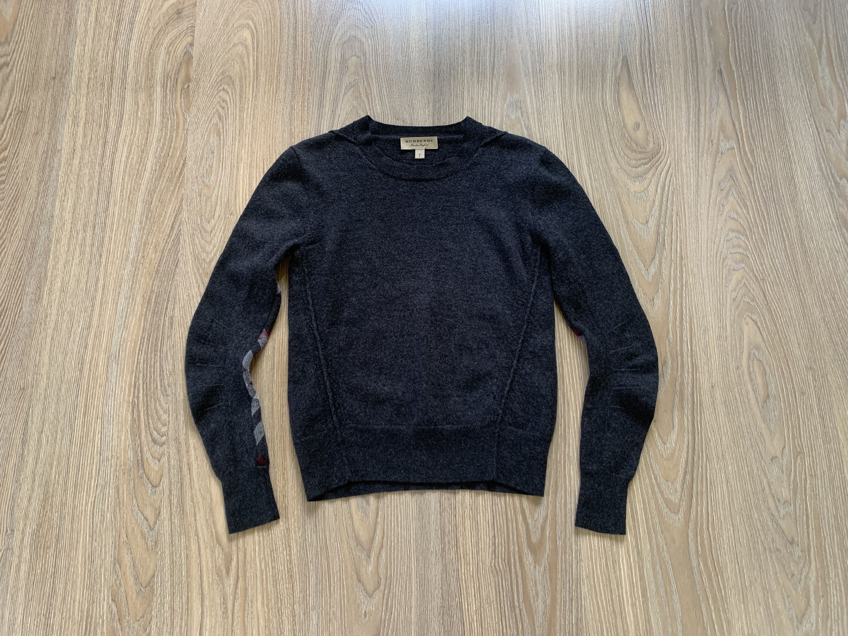 Burberry × Vintage Burberry Vintage Merino Wool Womens Sweater Size S / US 4 / IT 40 - 1 Thumbnail