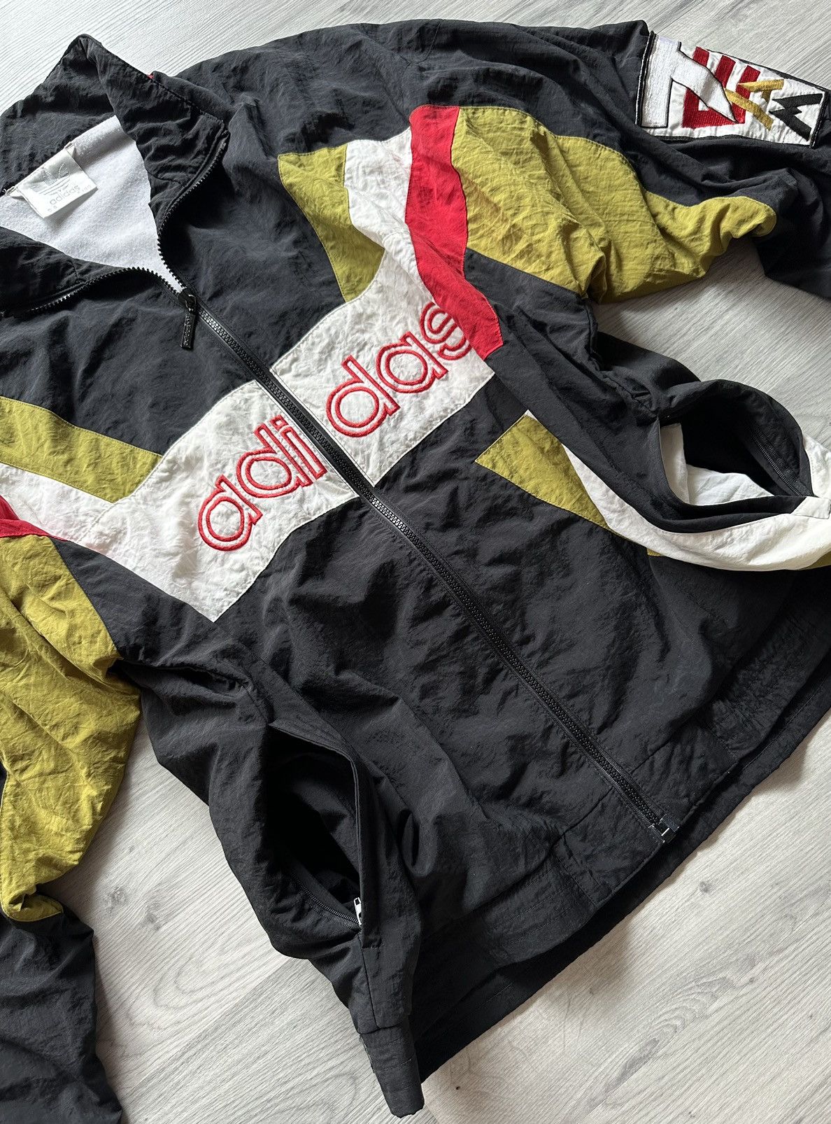 Adidas Vintage oversize jacket Adidas big logo 90s Size US M / EU 48-50 / 2 - 6 Thumbnail