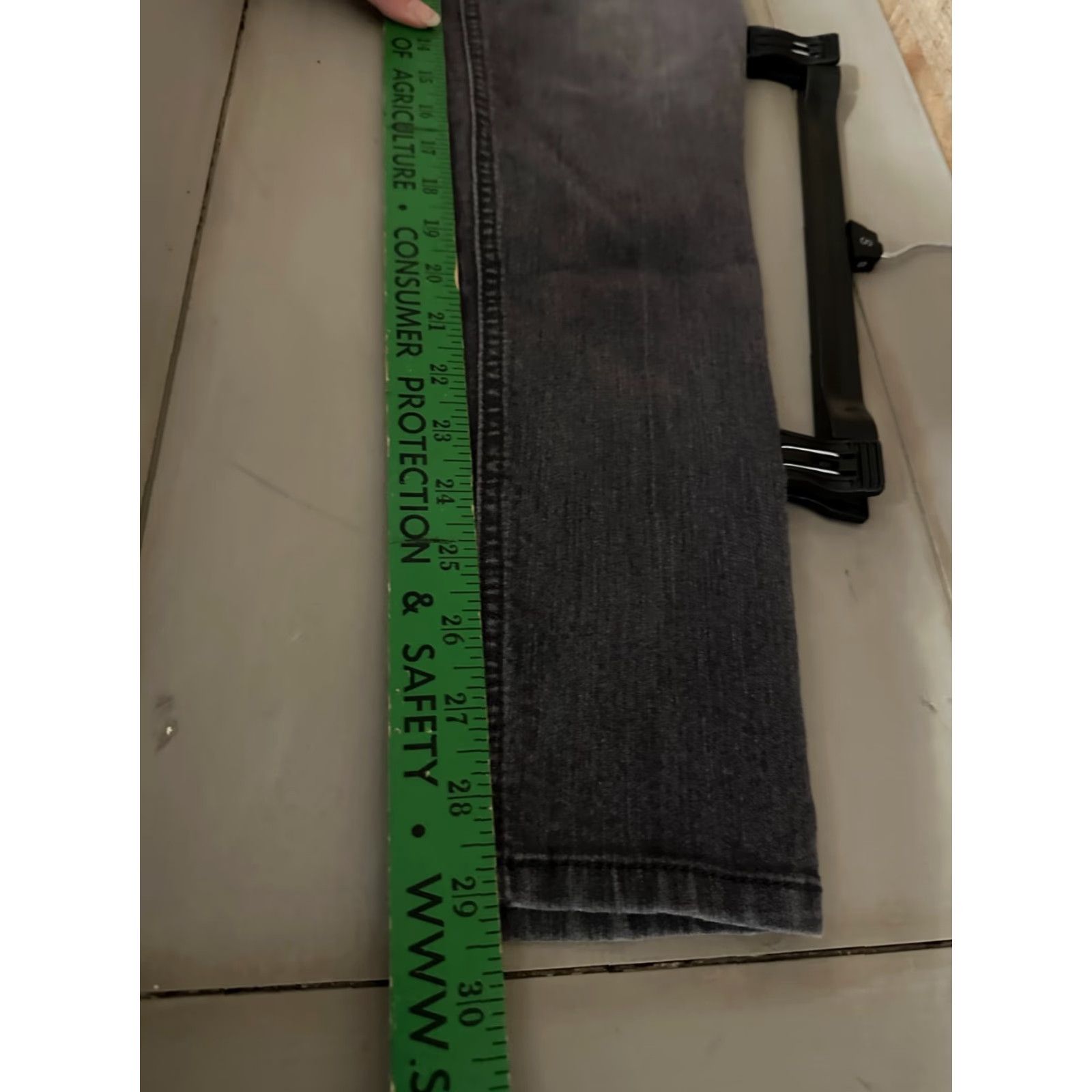Vintage DEMOCRACY AB-Technology Jeans Size 6 Skinny-Faded Black Wash Women Jeans Skinny 5-Pocket Design Black Denim Satin/Stretch? Size 28" / US 6 / IT 42 - 5 Thumbnail