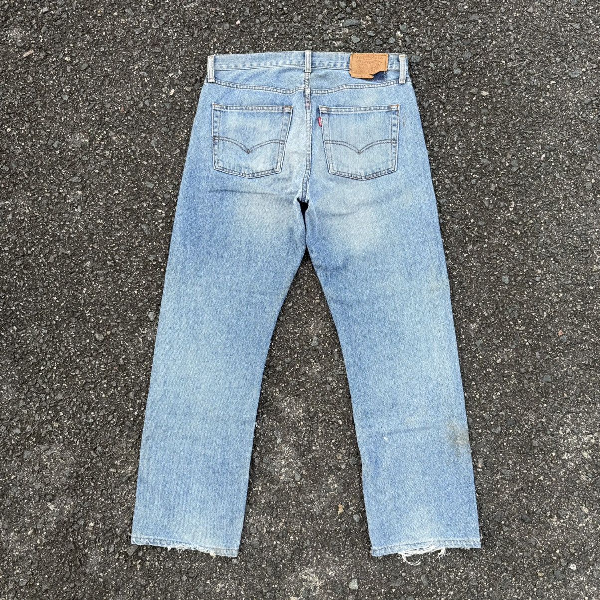 Levi's Vintage Clothing VINTAGE 97' LEVI’S 505 FADED RIPPEP JEAN DENIM PANTS Size US 34 / EU 50 - 2 Thumbnail