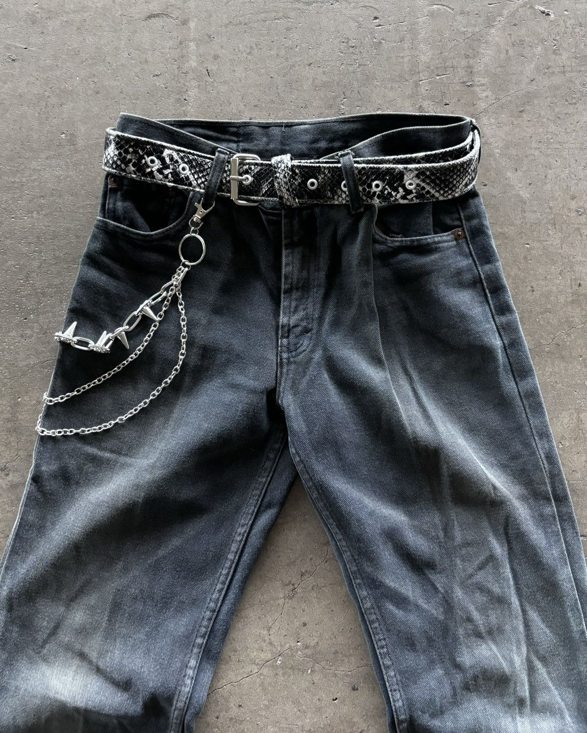 14th Addiction × Japanese Brand × KMRii 2000s Rieker Faded Black Bootcut Denim Pants Size US 28 / EU 44 - 3 Thumbnail