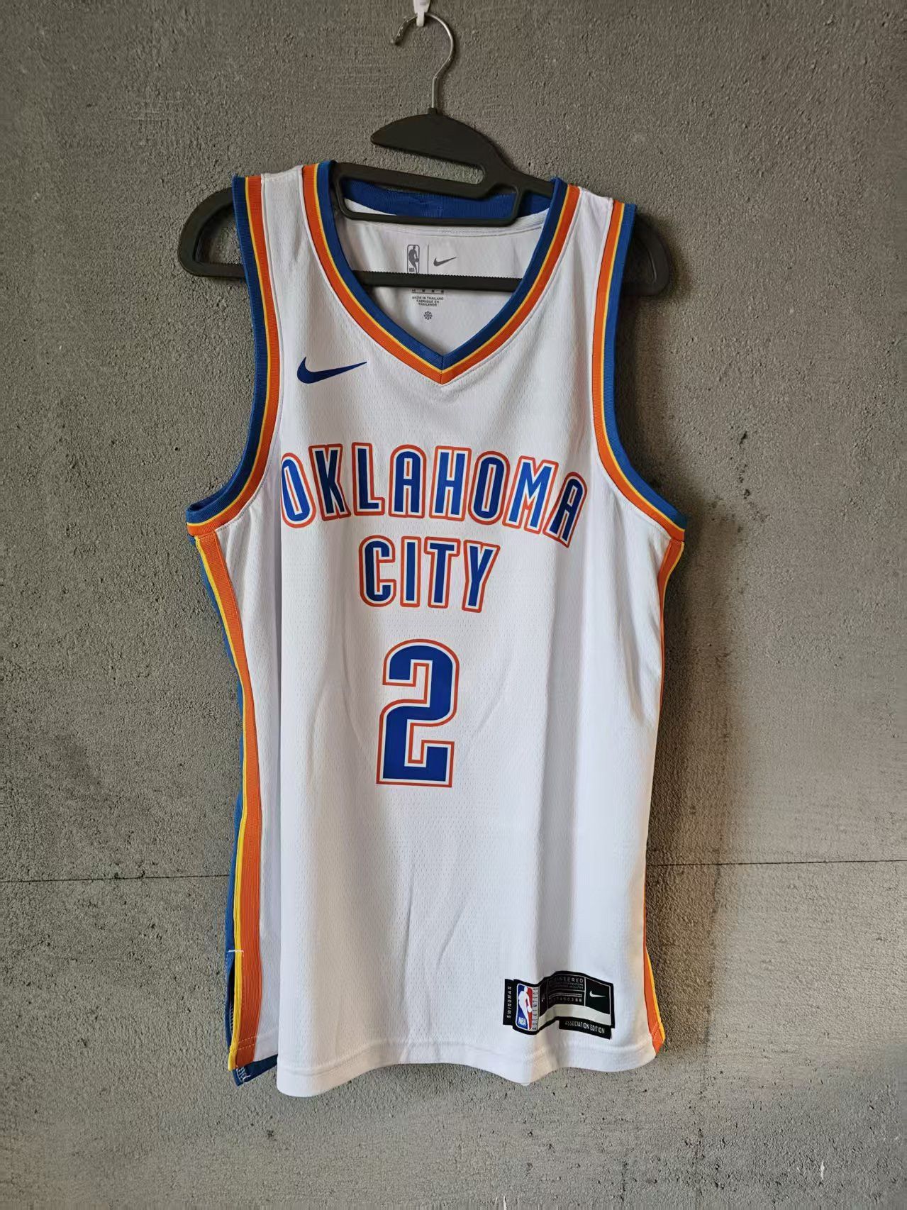 Other Oklahoma City Thunder 2 Shai Gilgeous-Alexander Jersey White Size US L / EU 52-54 / 3 - 1 Thumbnail