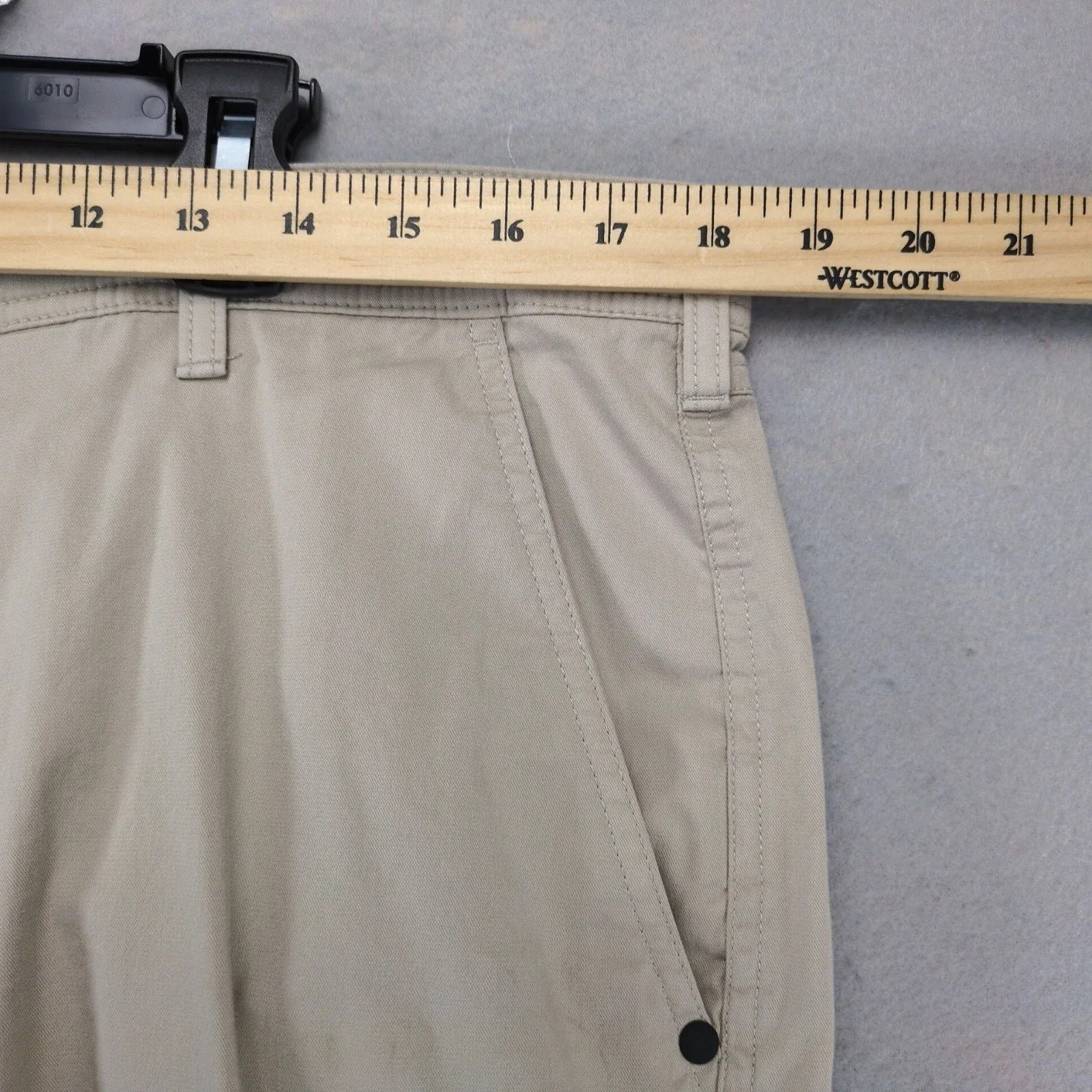Other Solaris Khaki Hiking Pants Men's 36x30 Zip Pocket Straight Size US 36 / EU 52 - 5 Thumbnail
