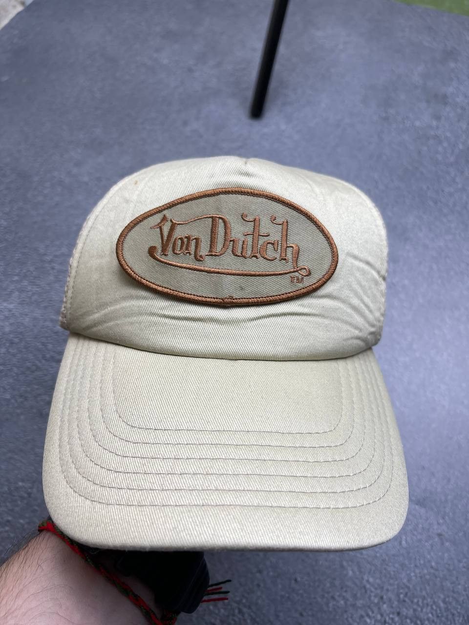Other RARE Vintage Von Dutch Beige Trucker Hats Cap Size ONE SIZE - 1 Thumbnail
