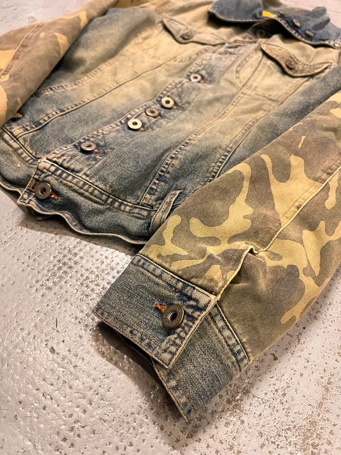 Dolce & Gabbana AW2003 Dolce & Gabbana Blue Faded Denim Camo Sleeves Jacket Size US S / EU 44-46 / 1 - 6 Thumbnail
