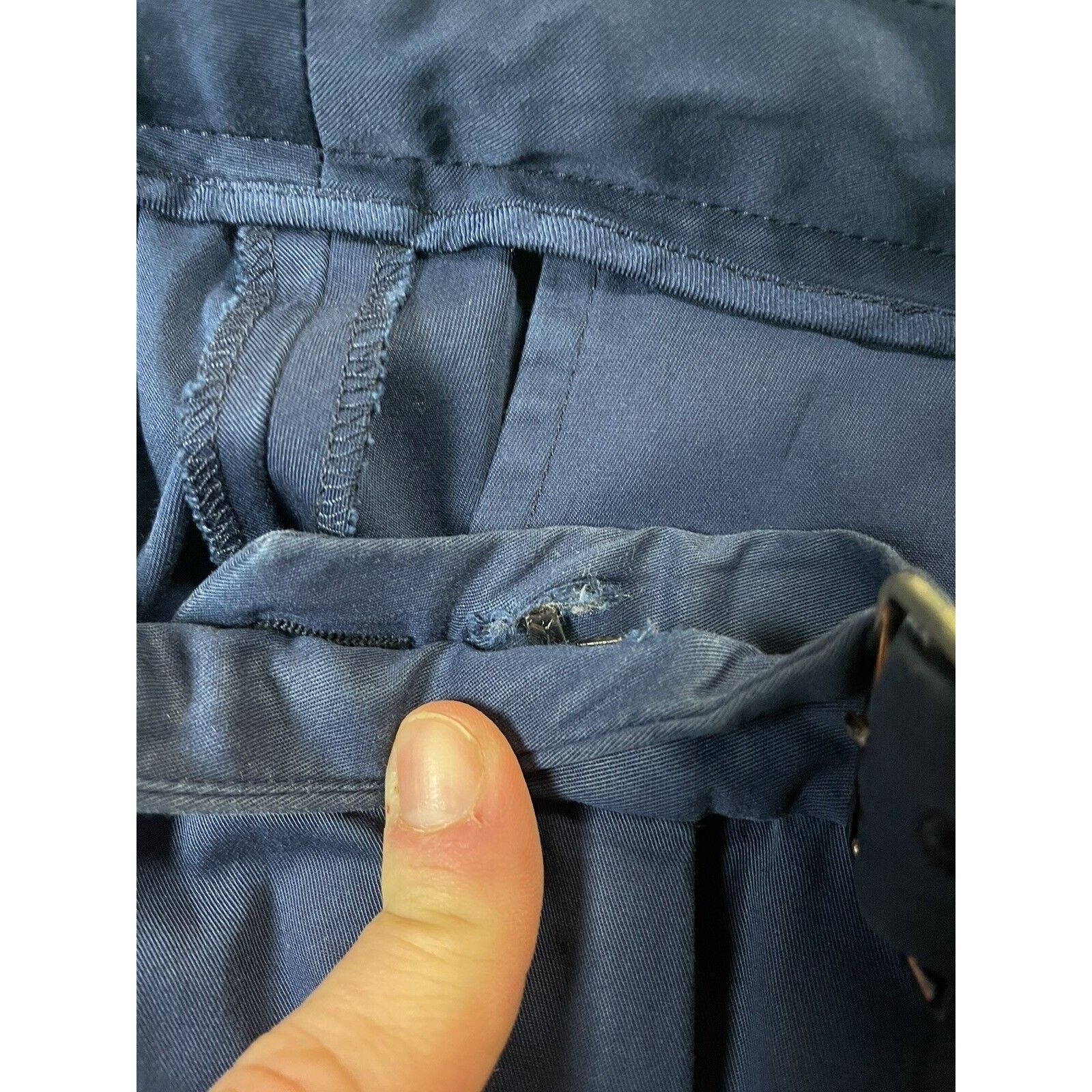 Loro Piana Loro Piana Belted Dark Blue 30 Pants Slacks Trousers Italy Size 30" / US 8 / IT 44 - 4 Thumbnail