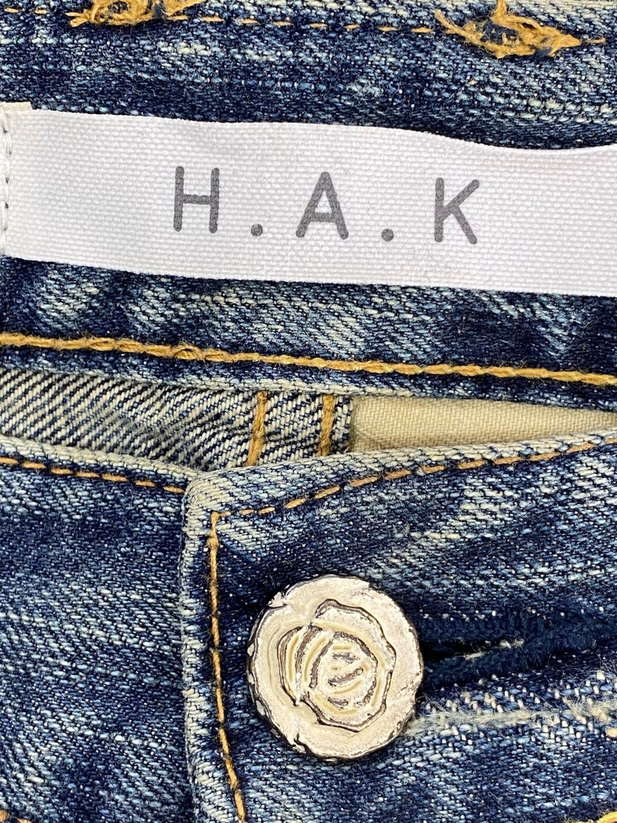 Japanese Brand Japanese Brand Ripped Whiskered Style Straight Leg Jeans Size US 29 - 10 Thumbnail