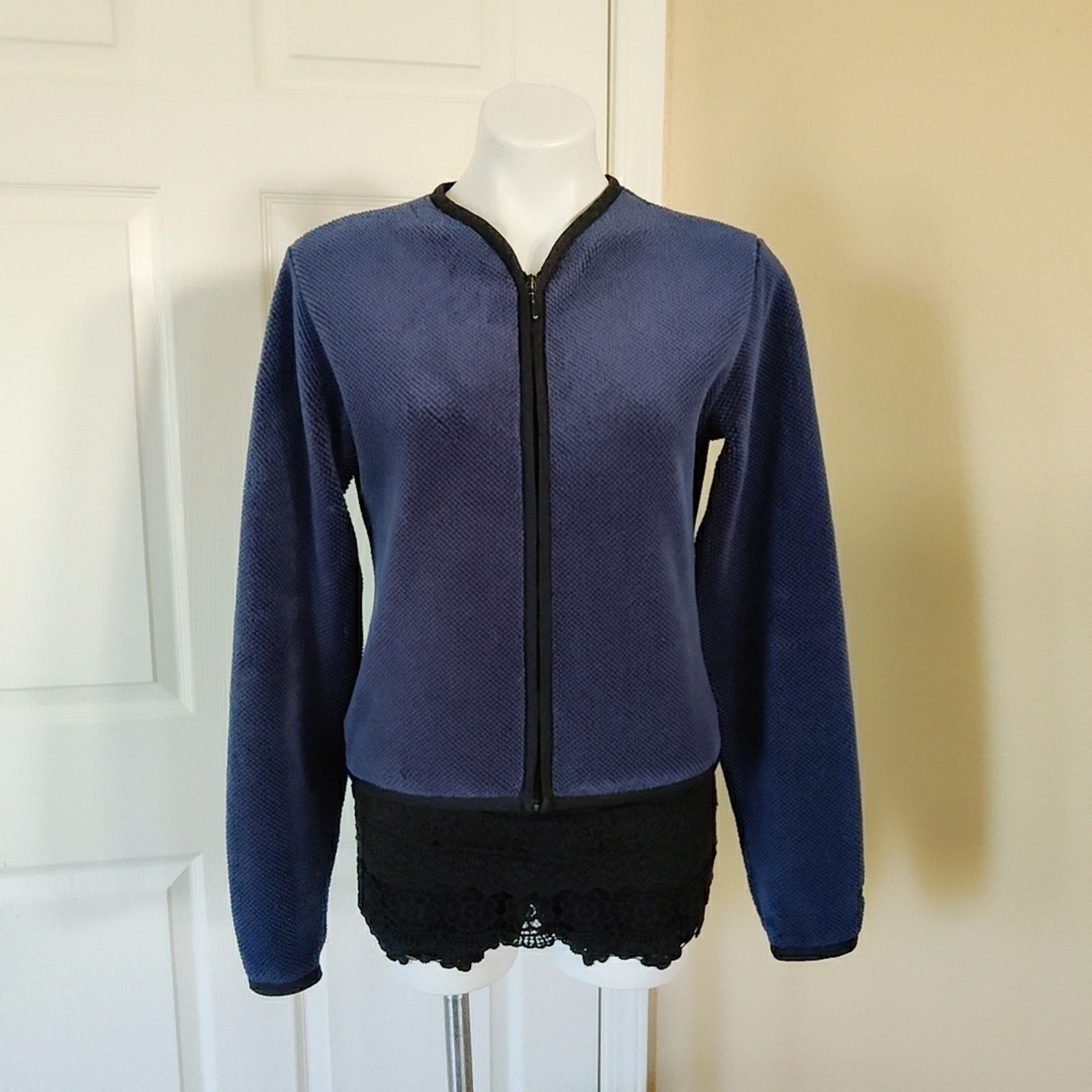 The North Face fleece cropped zip jacket sz M Size M / US 6-8 / IT 42-44 - 1 Thumbnail