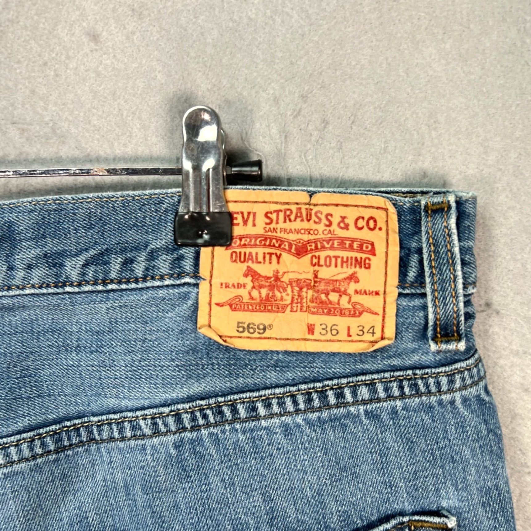 Levi's Levis 569 Jeans Mens 36 x 32 Distressed Hem Blue Denim Straight Relaxed Regular Fit 5-Pocket Denim Blue Jeans Mens Size US 36 / EU 52 - 3 Thumbnail