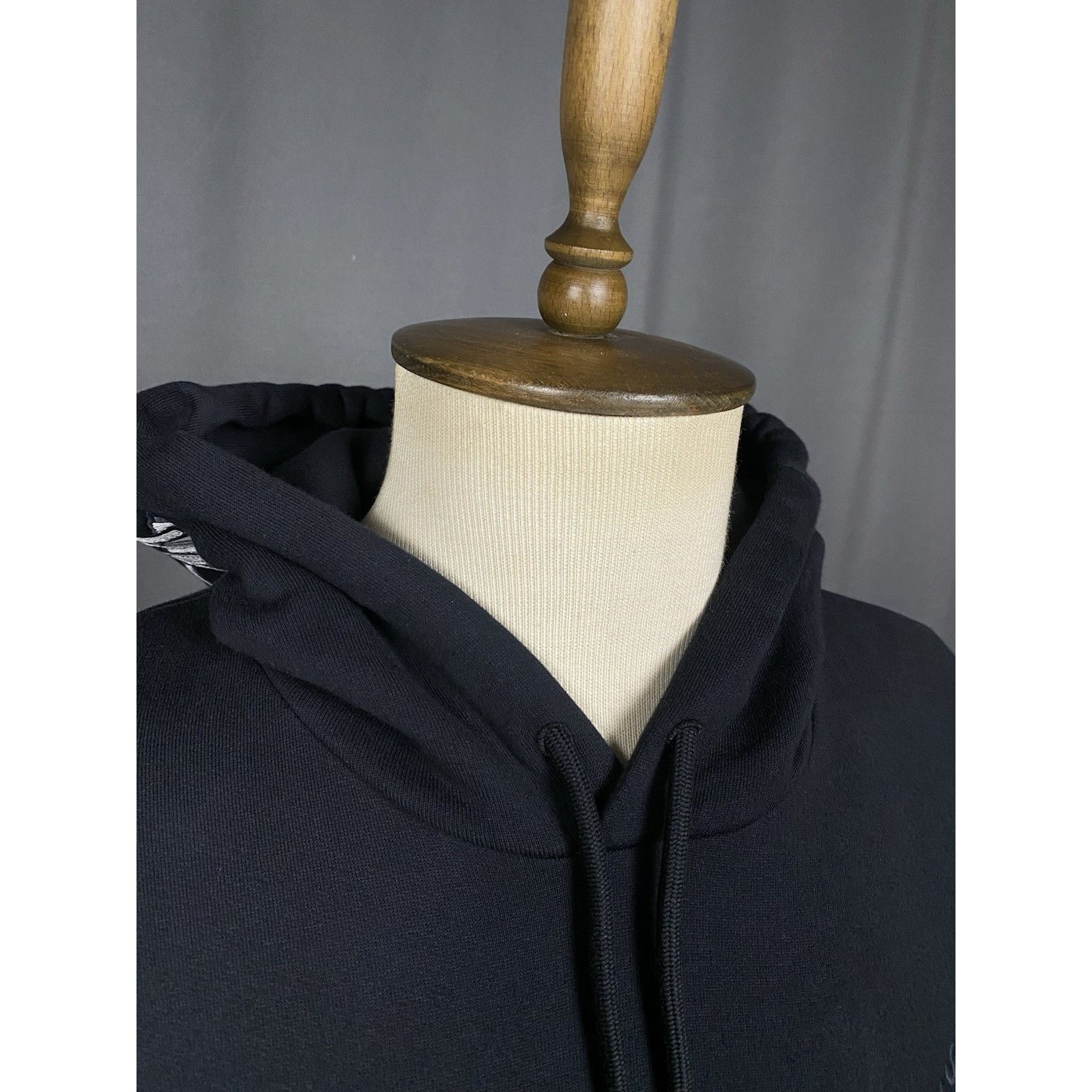 Louis Vuitton NWT Louis Vuitton Multi-Tools Embroidered Men's Black Hoodi Size US XXL / EU 58 / 5 - 6 Thumbnail
