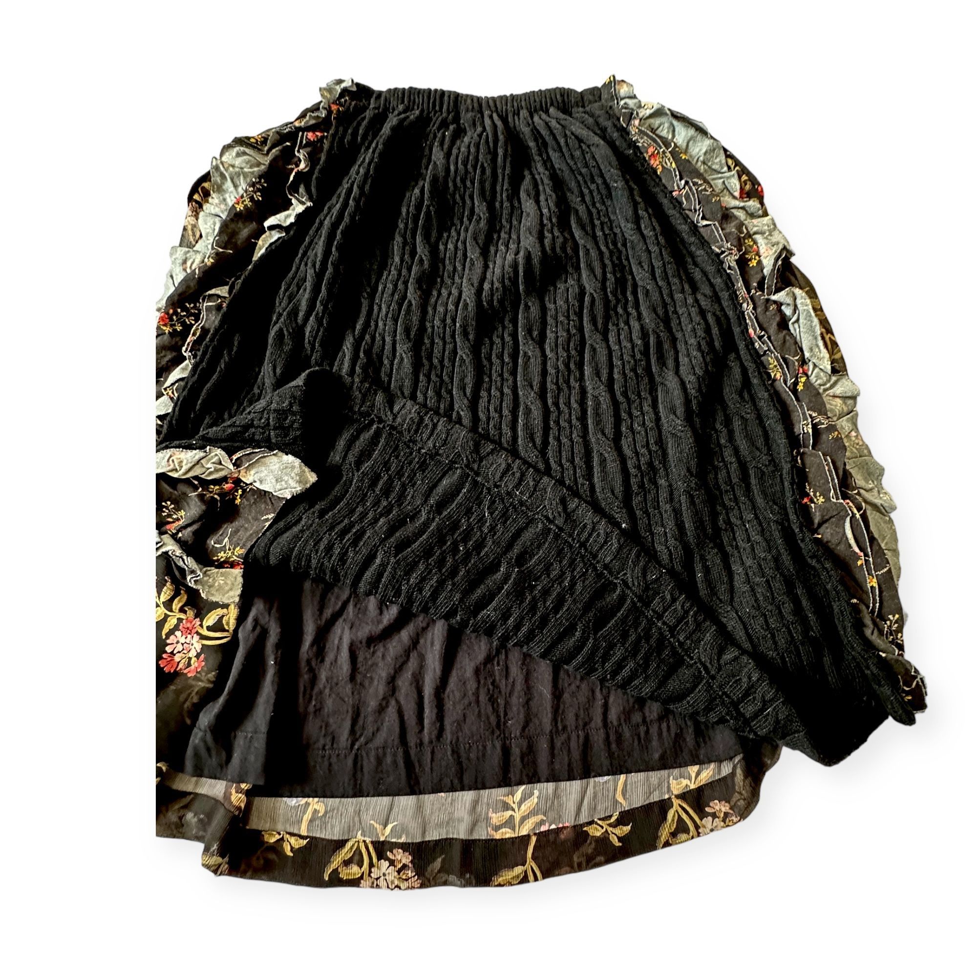 Comme des Garcons COMME DES GARÇONS Tricot Floral Print/Cable knit Midi Skirt Size 25" / US 0 / IT 36 - 14 Thumbnail
