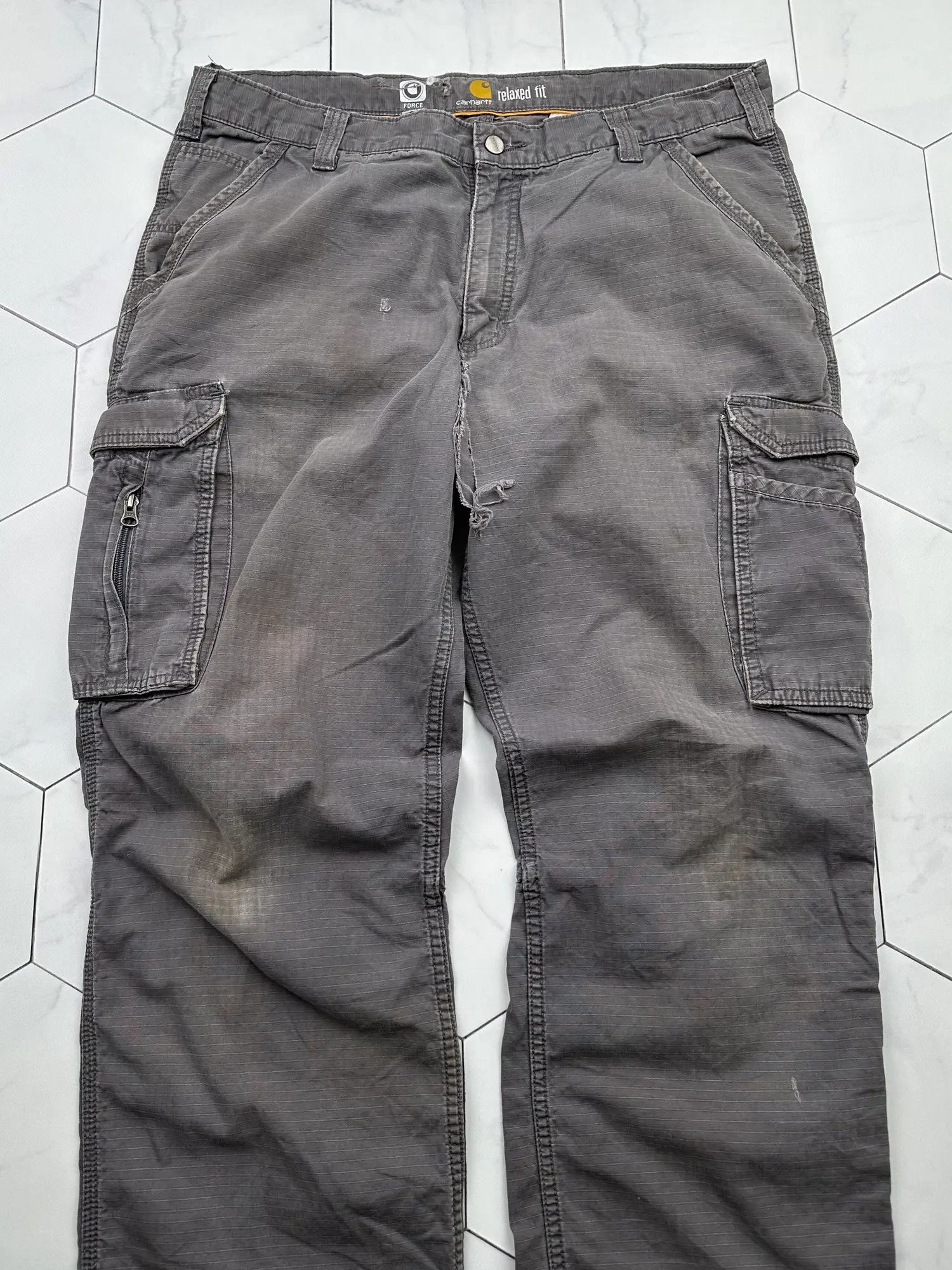 Carhartt Carhartt Thrashed Vintage Cargo Pants (B254) Size US 38 / EU 54 - 2 Thumbnail