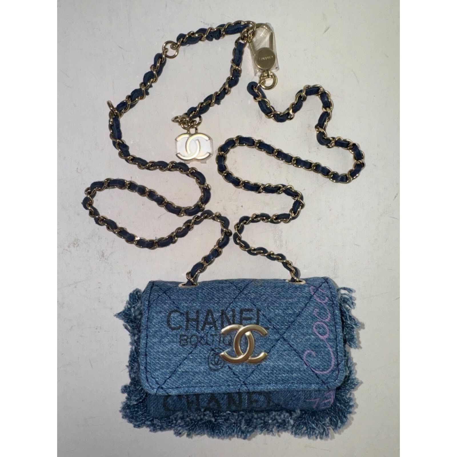 Chanel Chanel Black Pink CC Logo Frayed Credit Card Belt Bag Size ONE SIZE - 2 Thumbnail
