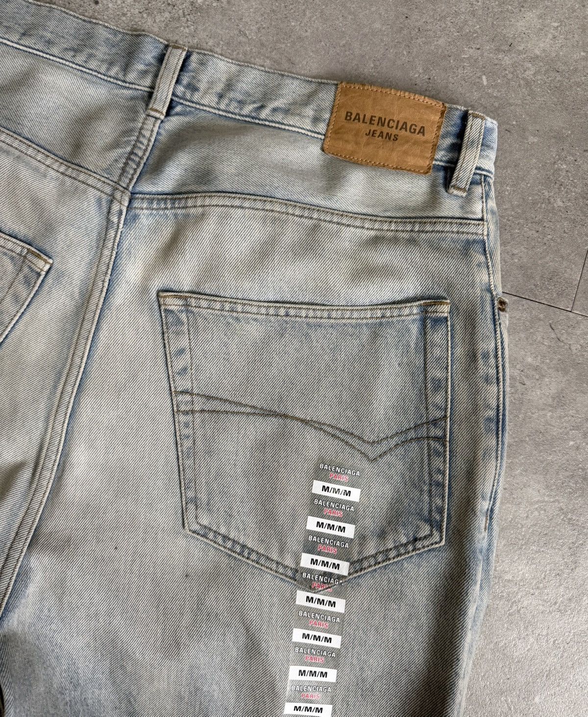 Balenciaga Balenciaga Sticker Denim Baggy Jeans Size US 38 / EU 54 - 17 Thumbnail