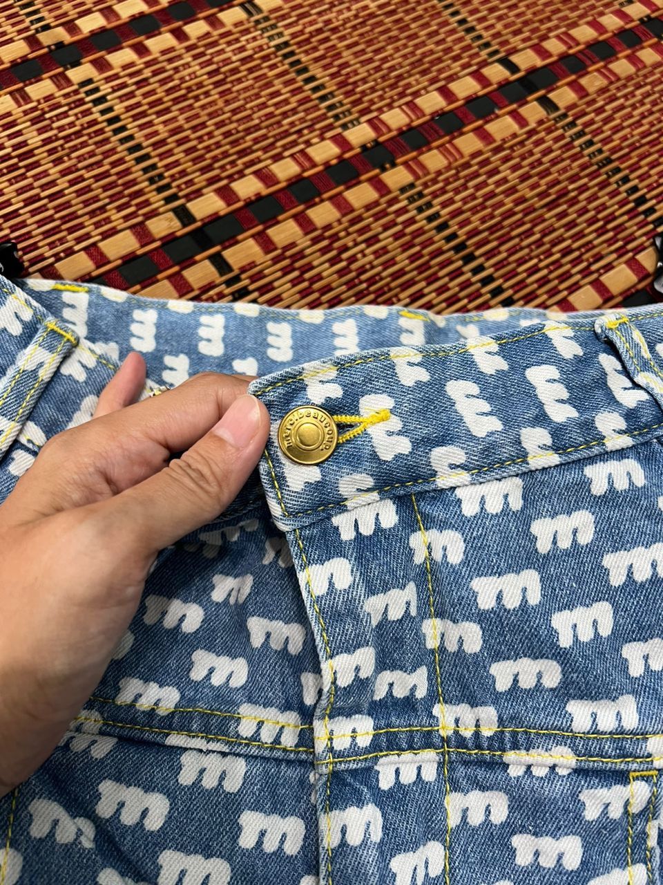 Issey Miyake × mercibeaucoup Issey Miyake Mercibeaucop Full Print Denim Jeans Size US 29 - 8 Thumbnail