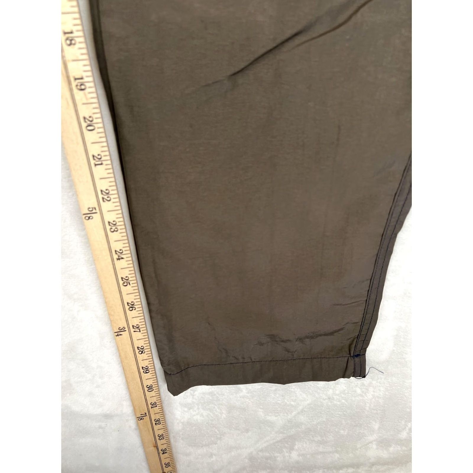 Vintage Vintage B.U.M. Equipment Pants Mens M Brown Nylon Elastic Waist Cargo Size US 31 - 3 Thumbnail