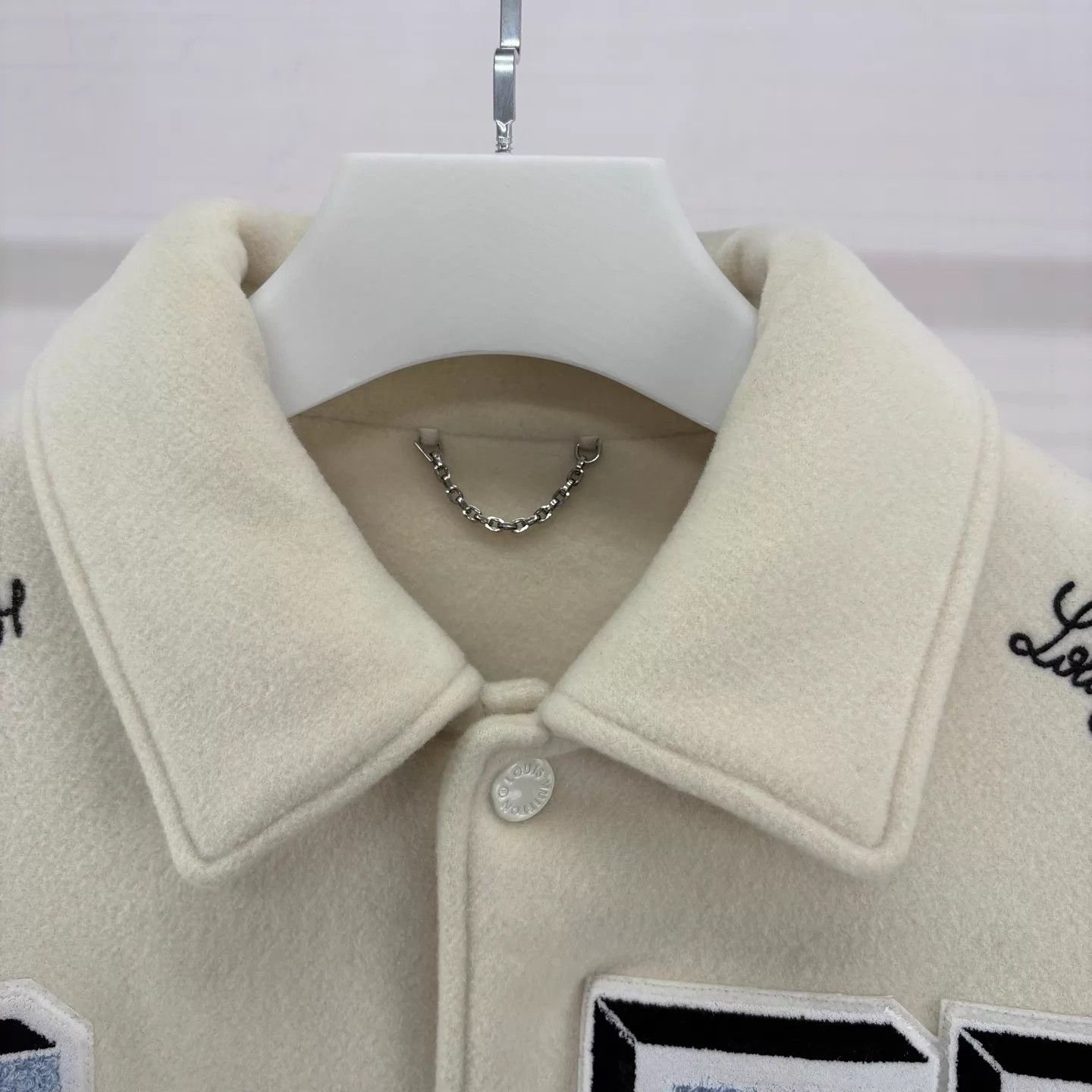 Louis Vuitton LV Bugs Bunny color blocked baseball jacket 50 Size US M / EU 48-50 / 2 - 6 Thumbnail
