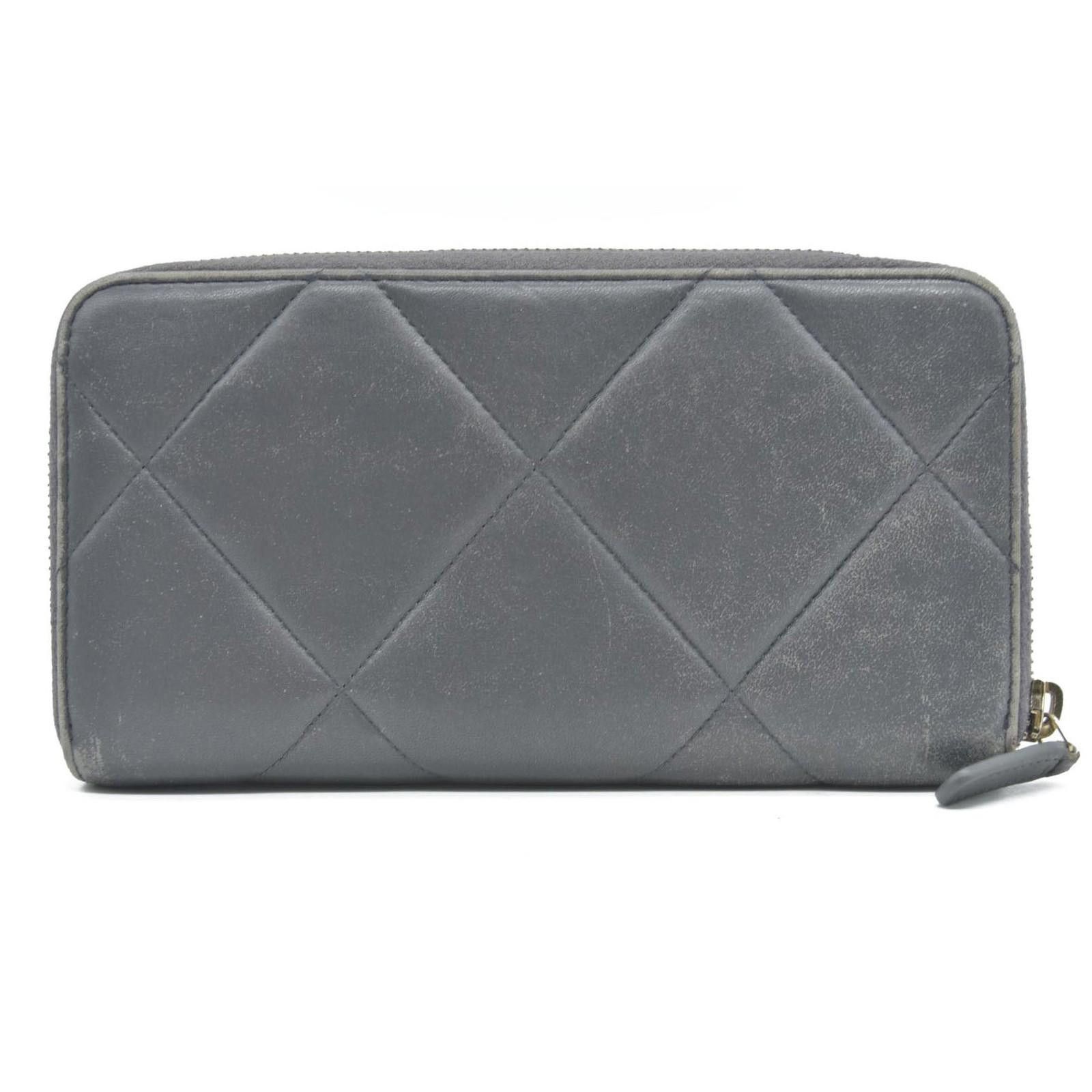 Chanel Chanel 2021 Interlocking CC Logo Continental Wallet Size ONE SIZE - 2 Thumbnail